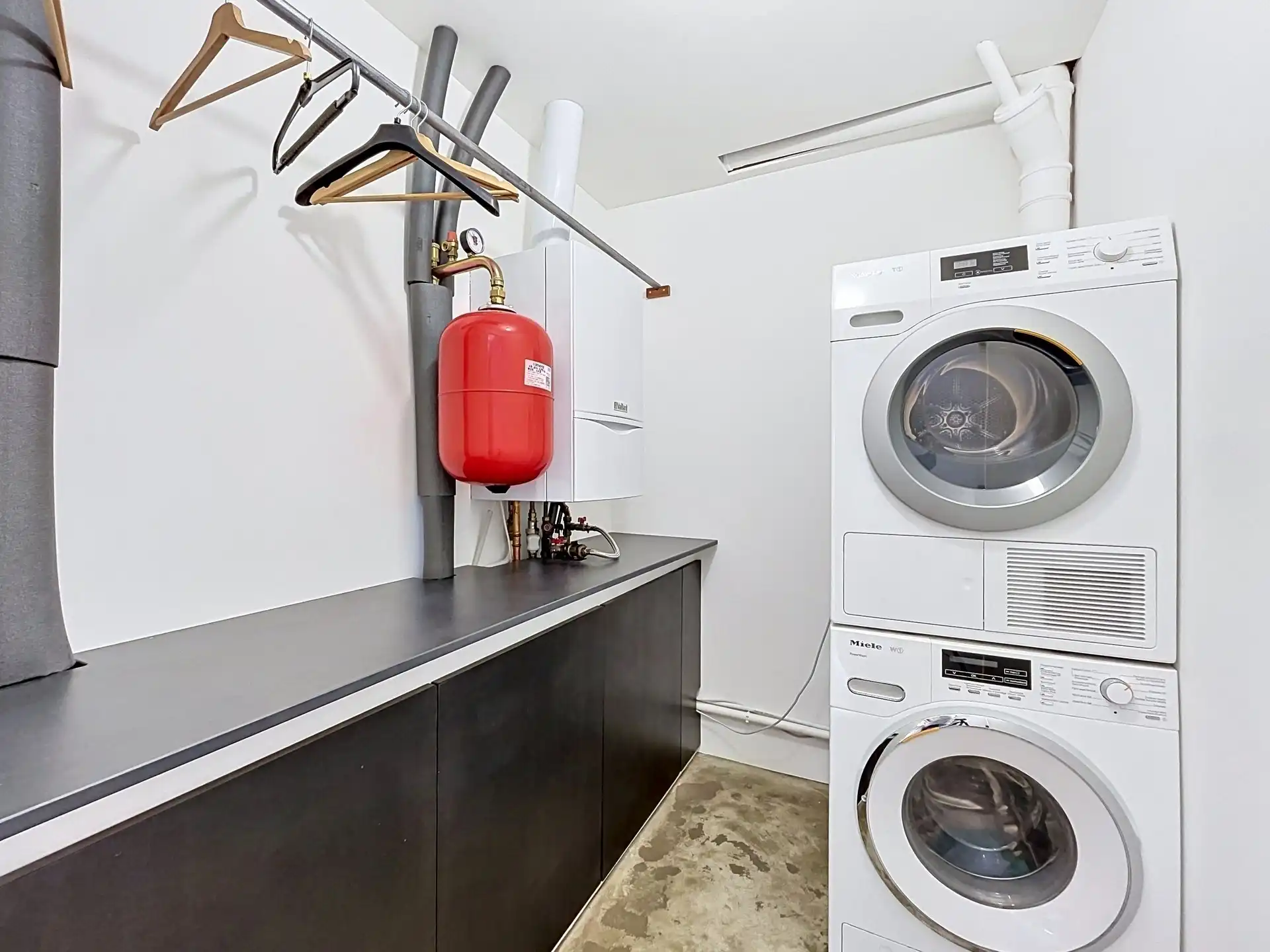 Prachtige 2-slaapkamer woonst in centrum Sint-Niklaas! foto 16