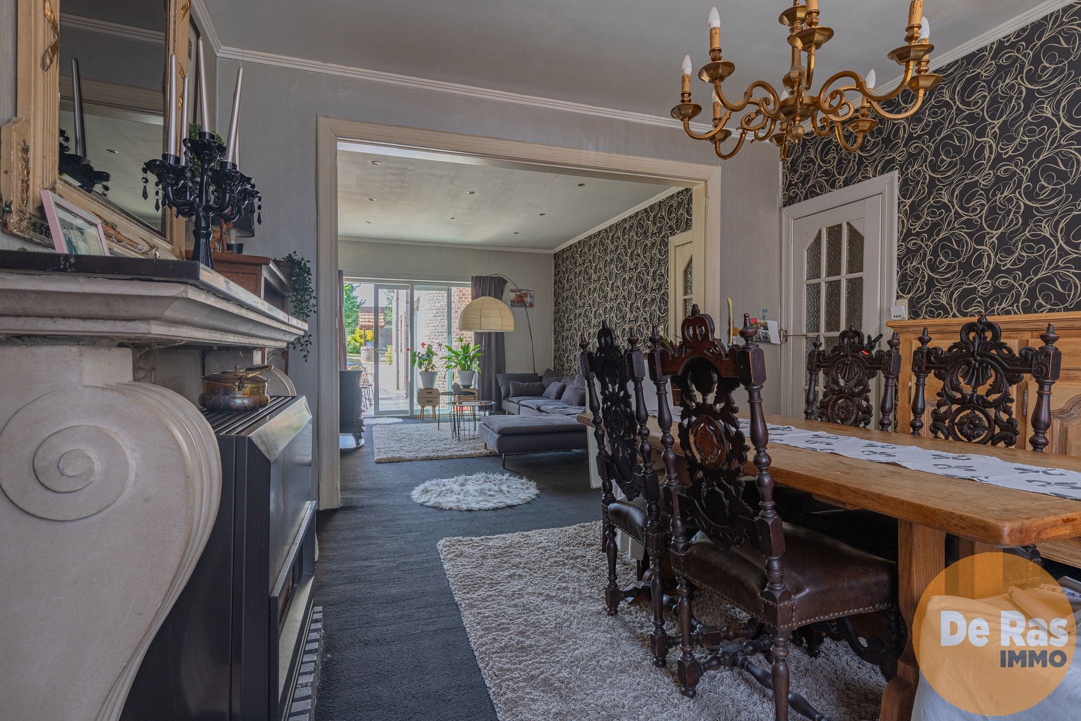 LEDE - Te renoveren woning met 5 kamers en tuin in centrum foto 6