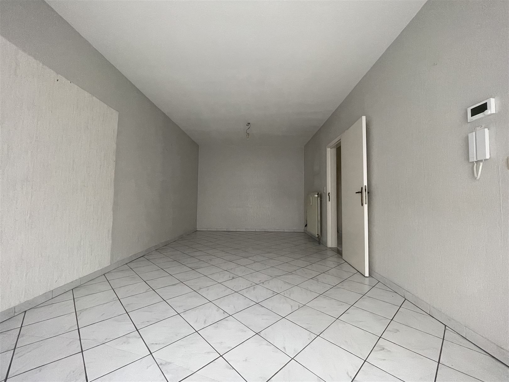 Gezellig 2sllpk-appartement op 1ste verdieping te Sint-Gillis bij Dendermonde foto 2