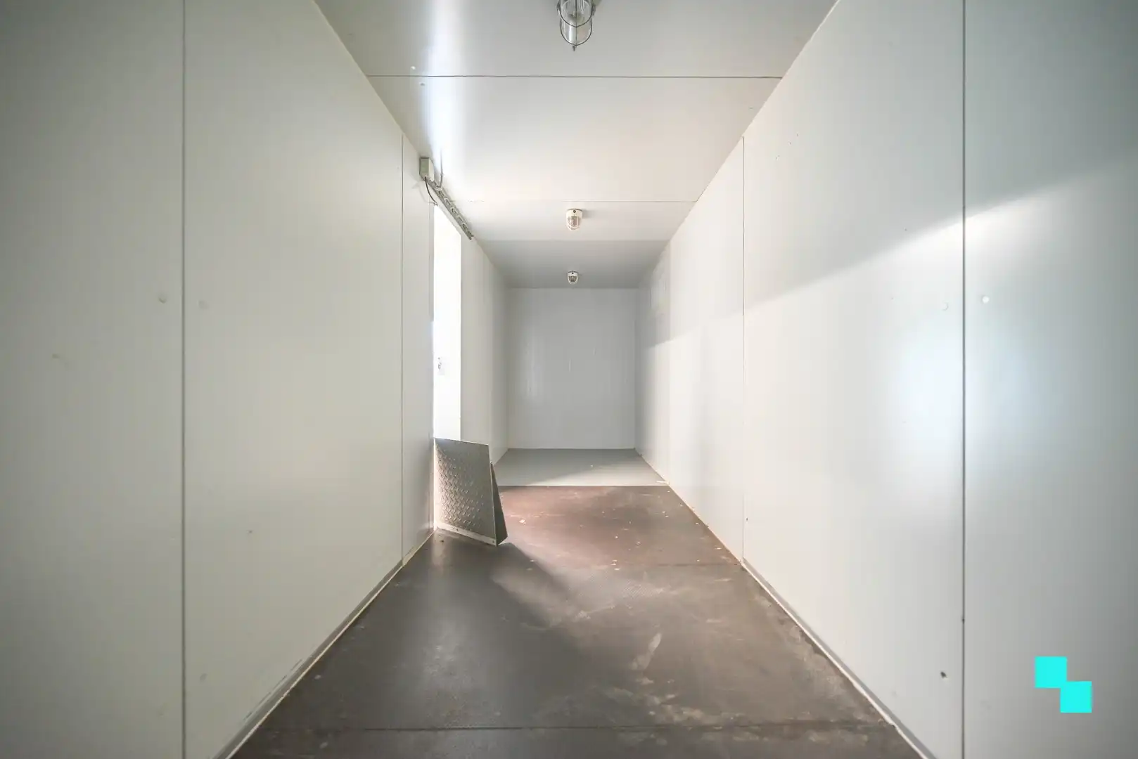 Riante handelswoonst in Waregem foto 12