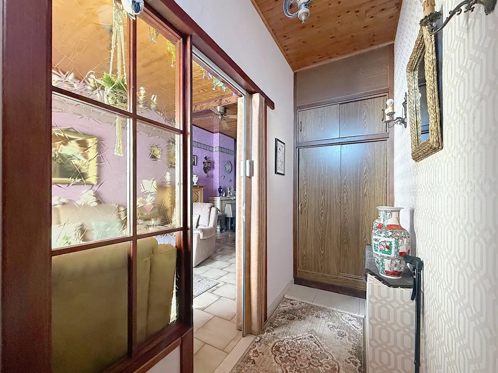 Gezellige stadswoning met 2 SLPK én zonnige tuin! foto 2