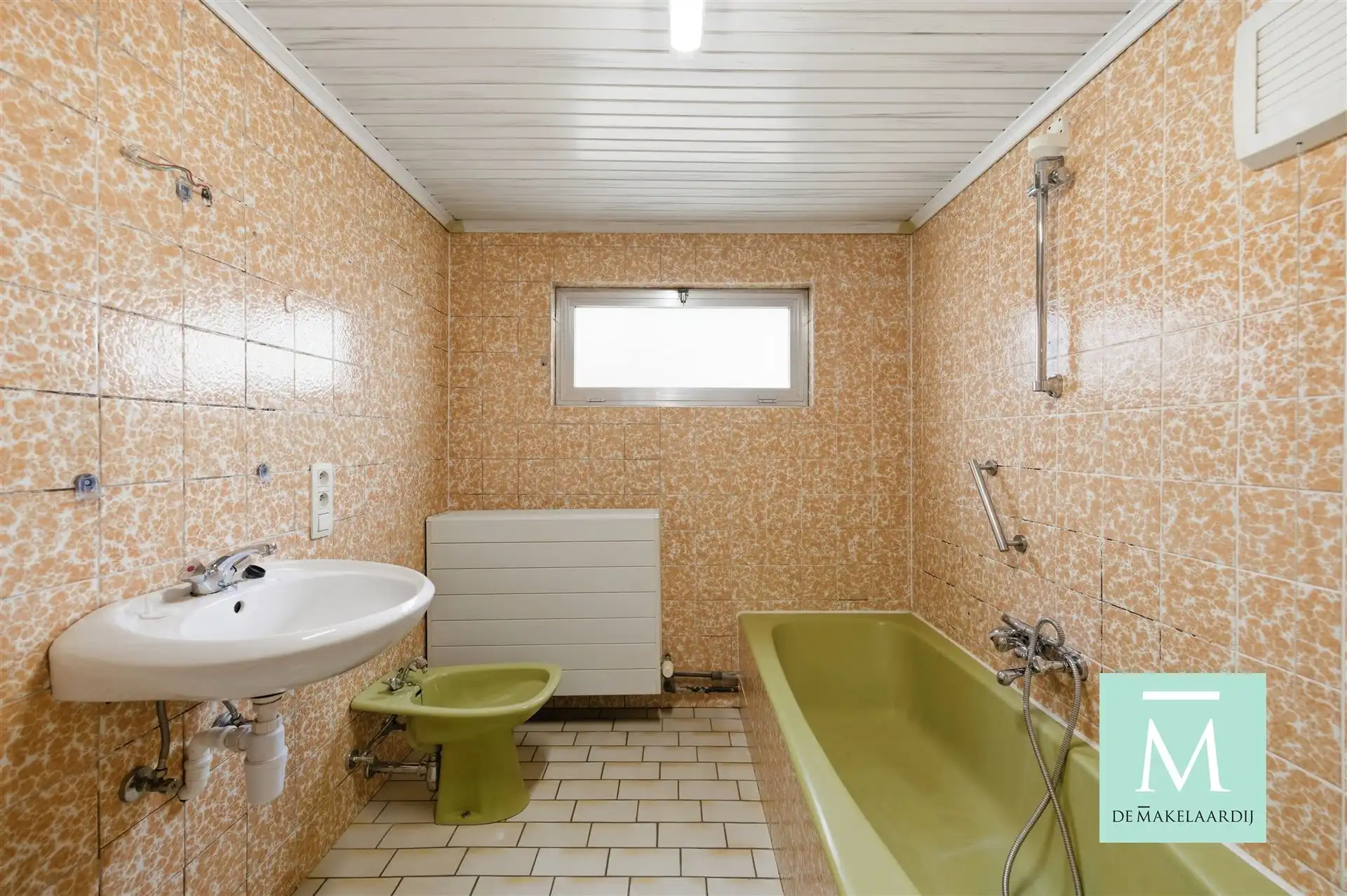 Centraal gelegen woning met 3 slaapkamers en zonnige tuin. foto 8