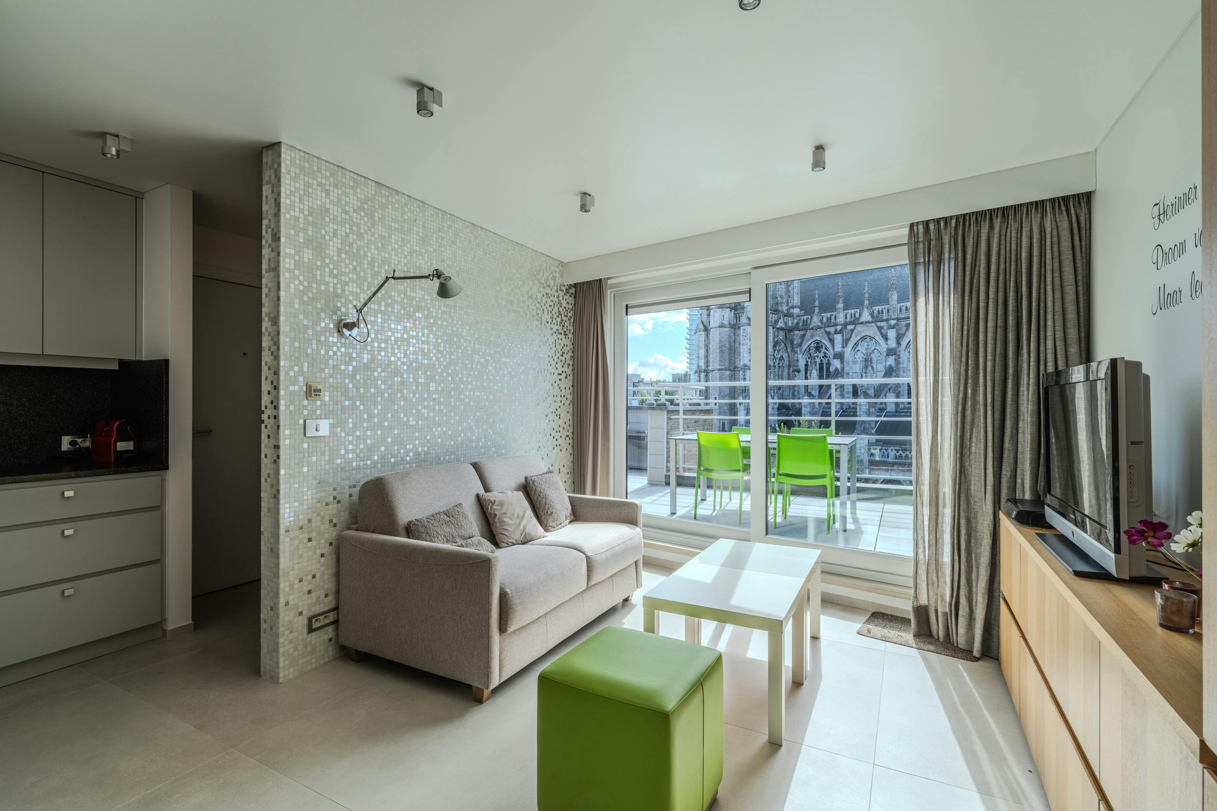 Schitterend 1 slaapkamerappartement te Oostende foto 7