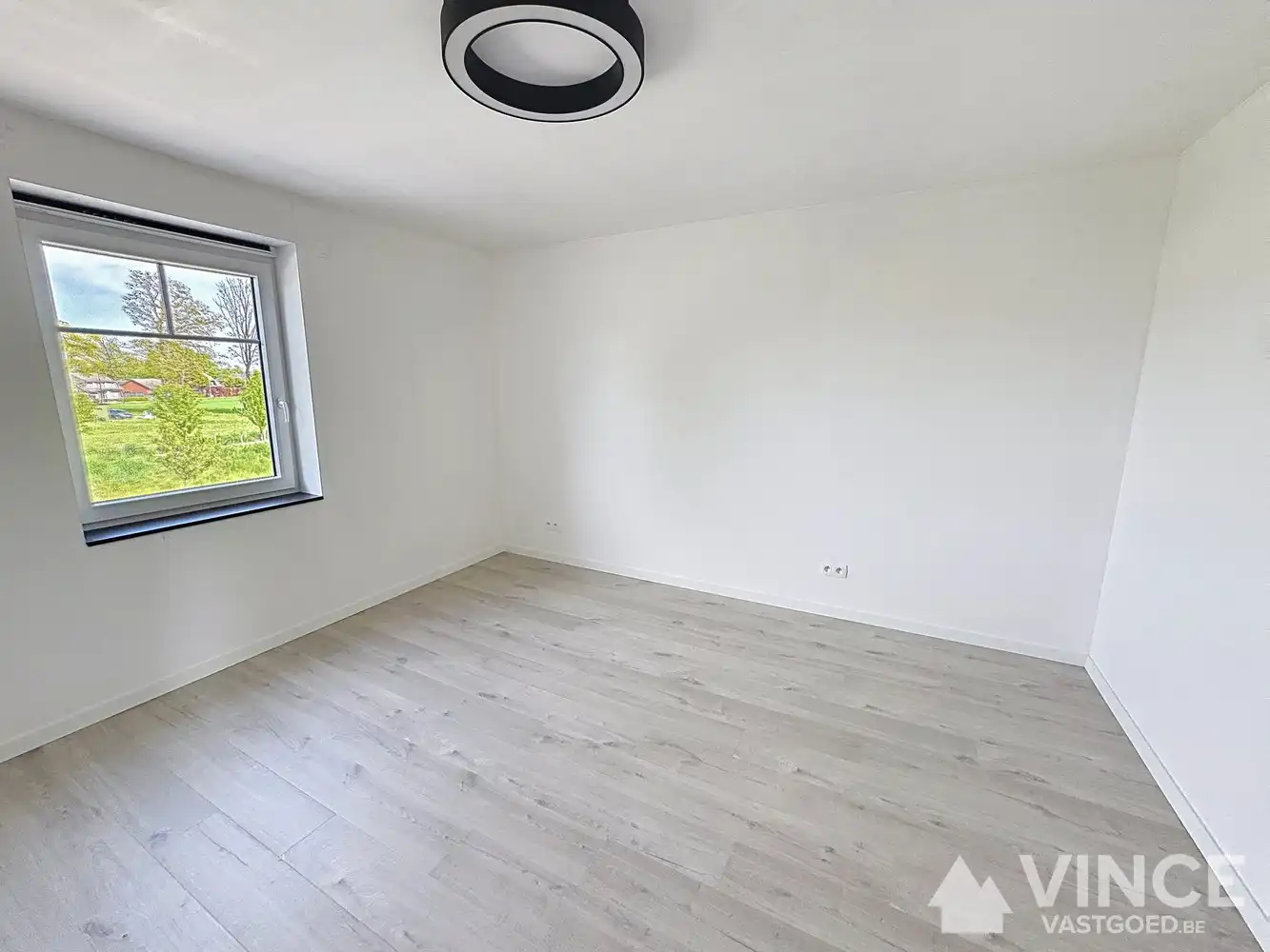 Prachtige ruime nieuwbouwwoning foto 11