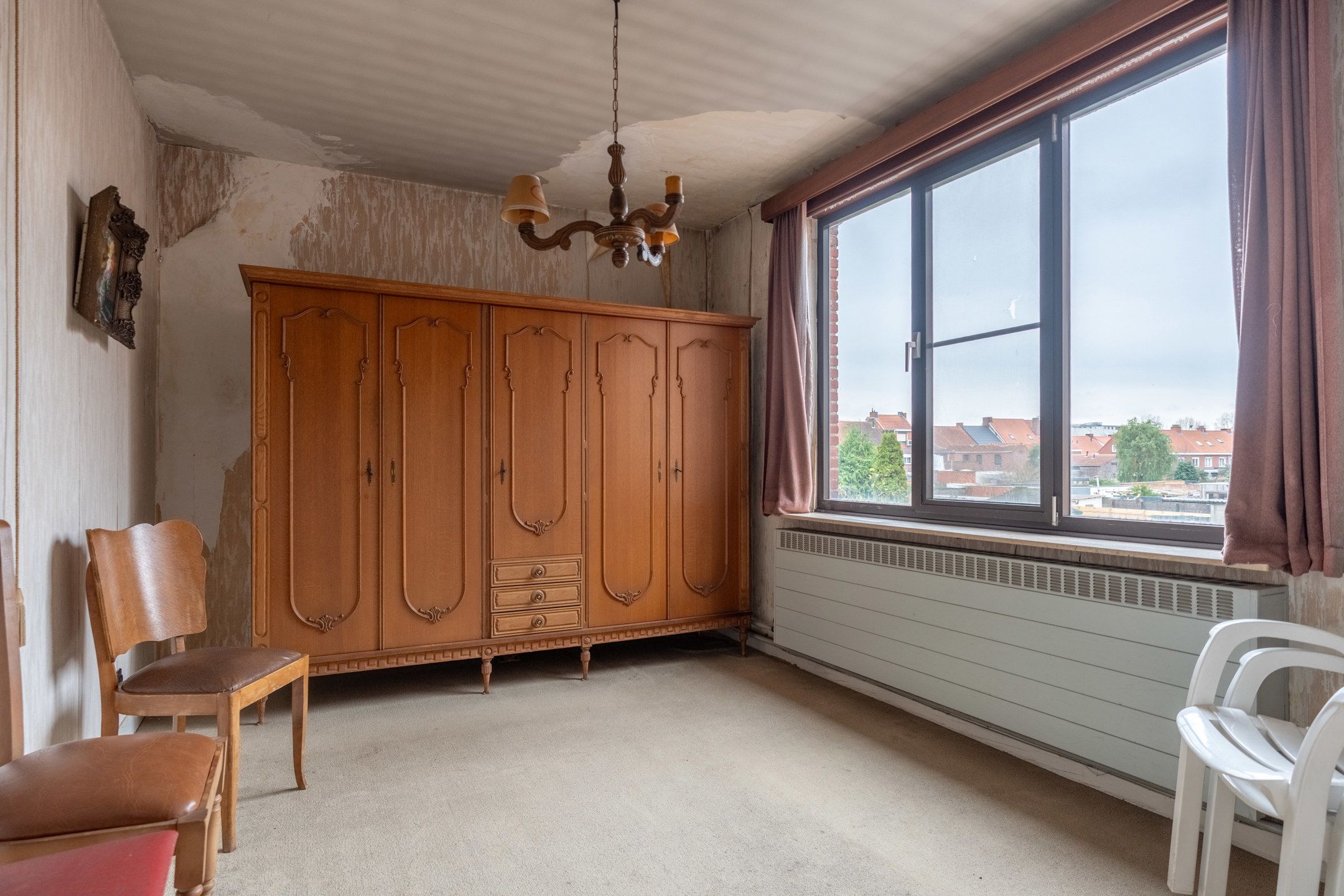 Te renoveren woning met 4-5 slpk's en tuin te Turnhout. foto 17