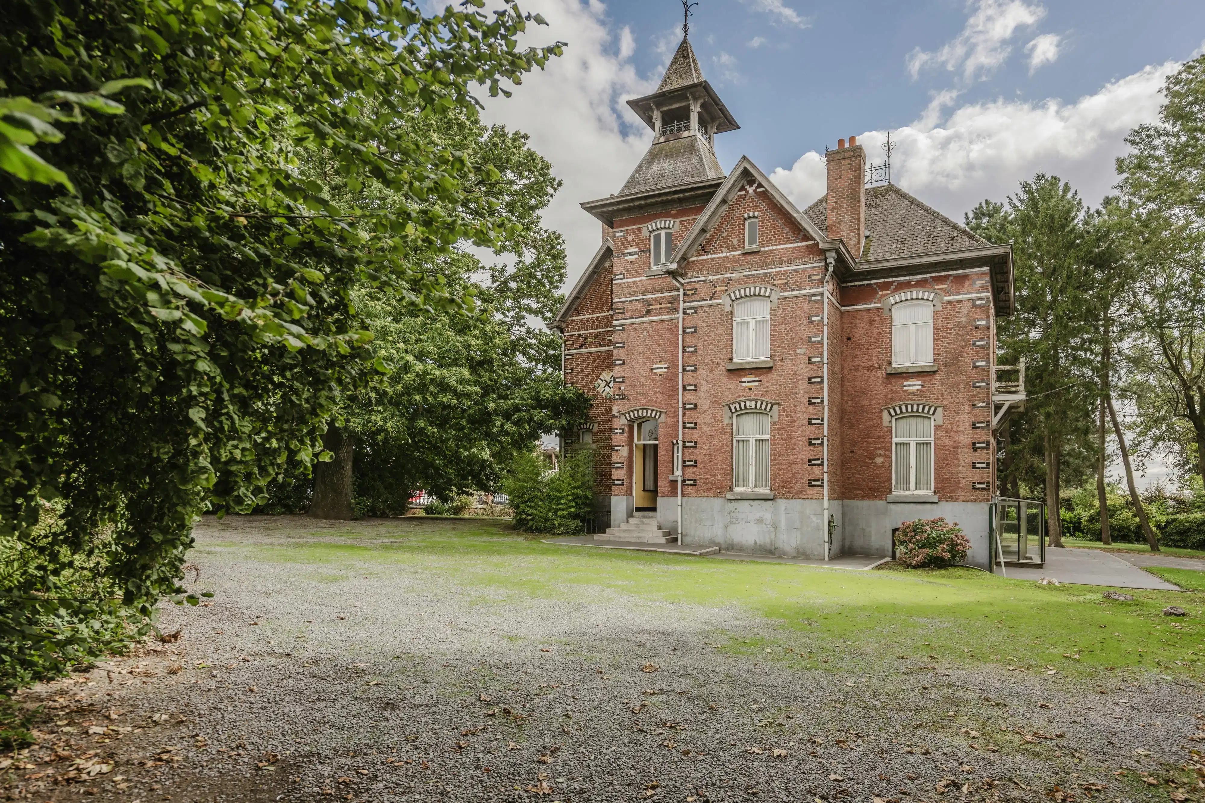 Karaktervol landhuis te koop in Anzegem foto 19