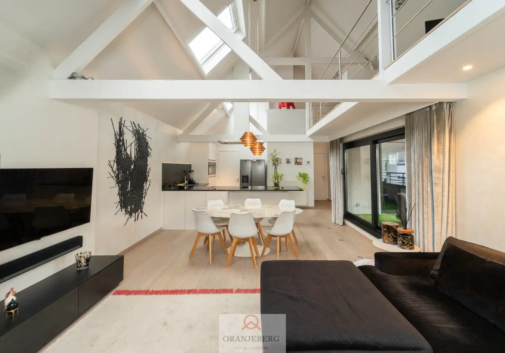 Duplex-appartement in voormalige industriële katoenspinnerij foto {{pictureIndex}}