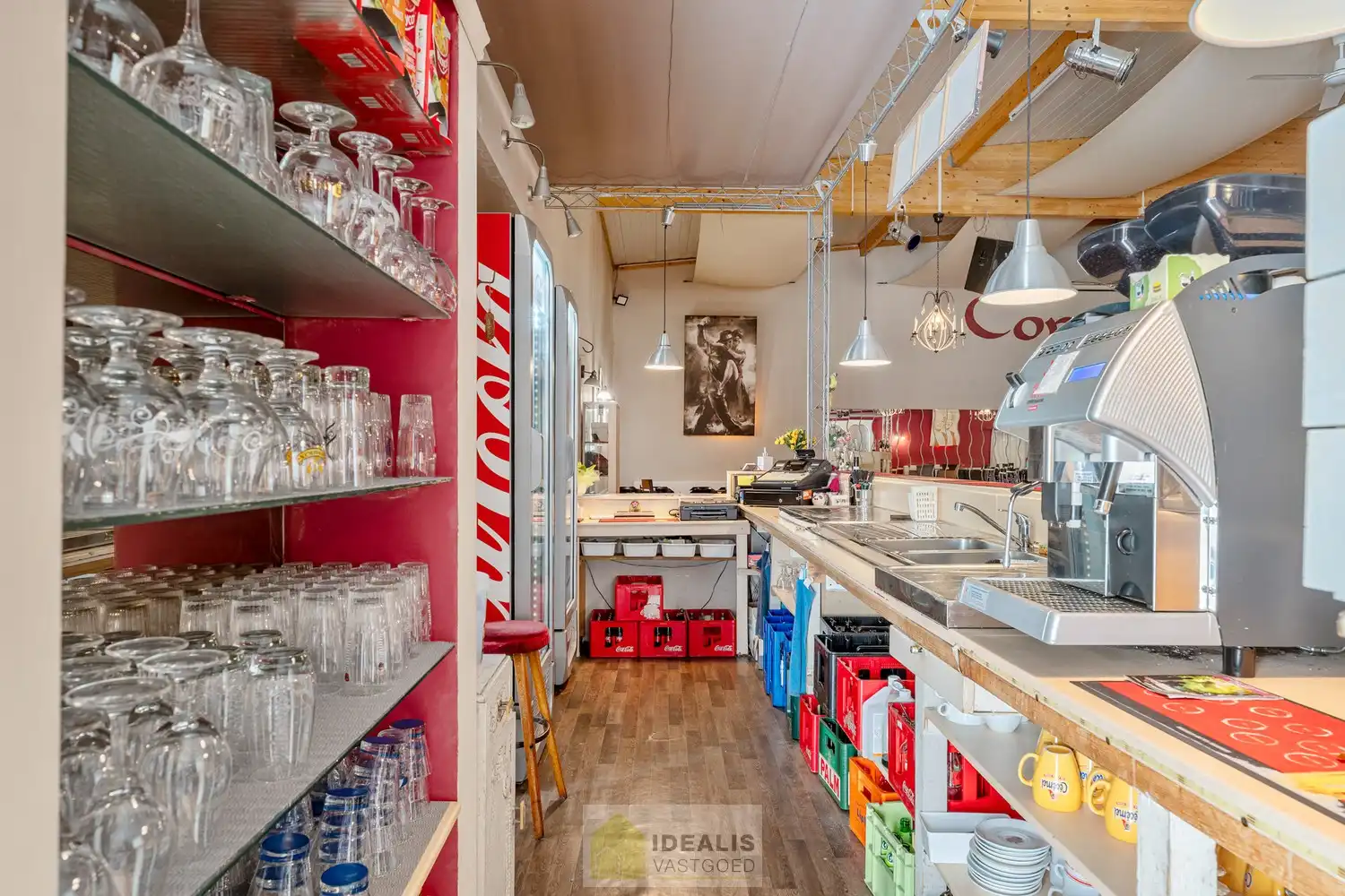 IDEALIS VASTGOED - Multifunctioneel commercieel pand met tal van mogelijkheden op centrale ligging in Peer foto 10