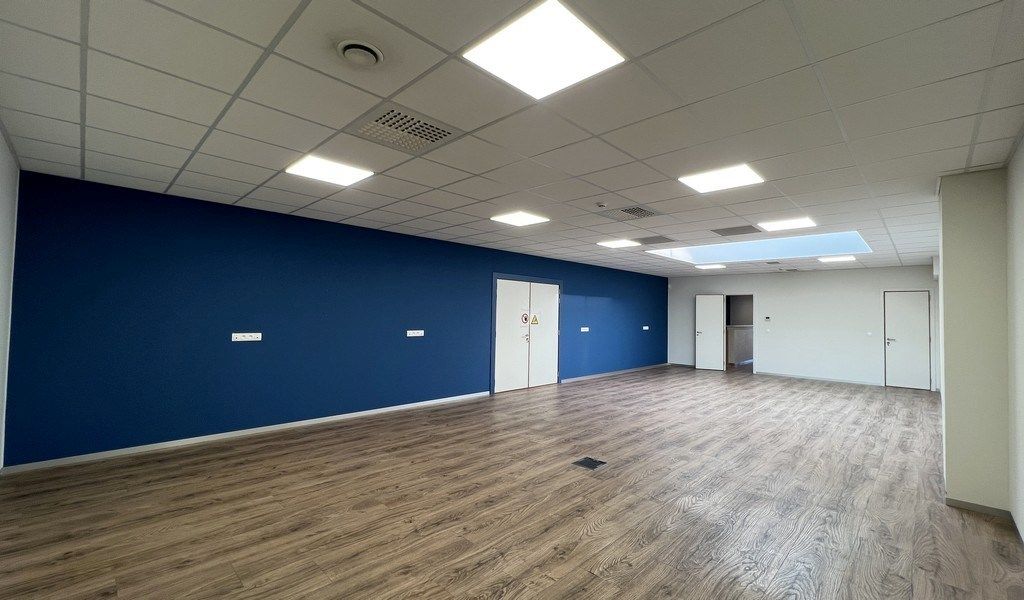Magazijn met kantoren te huur in KMO-project Heidester te Sint-Niklaas foto 16