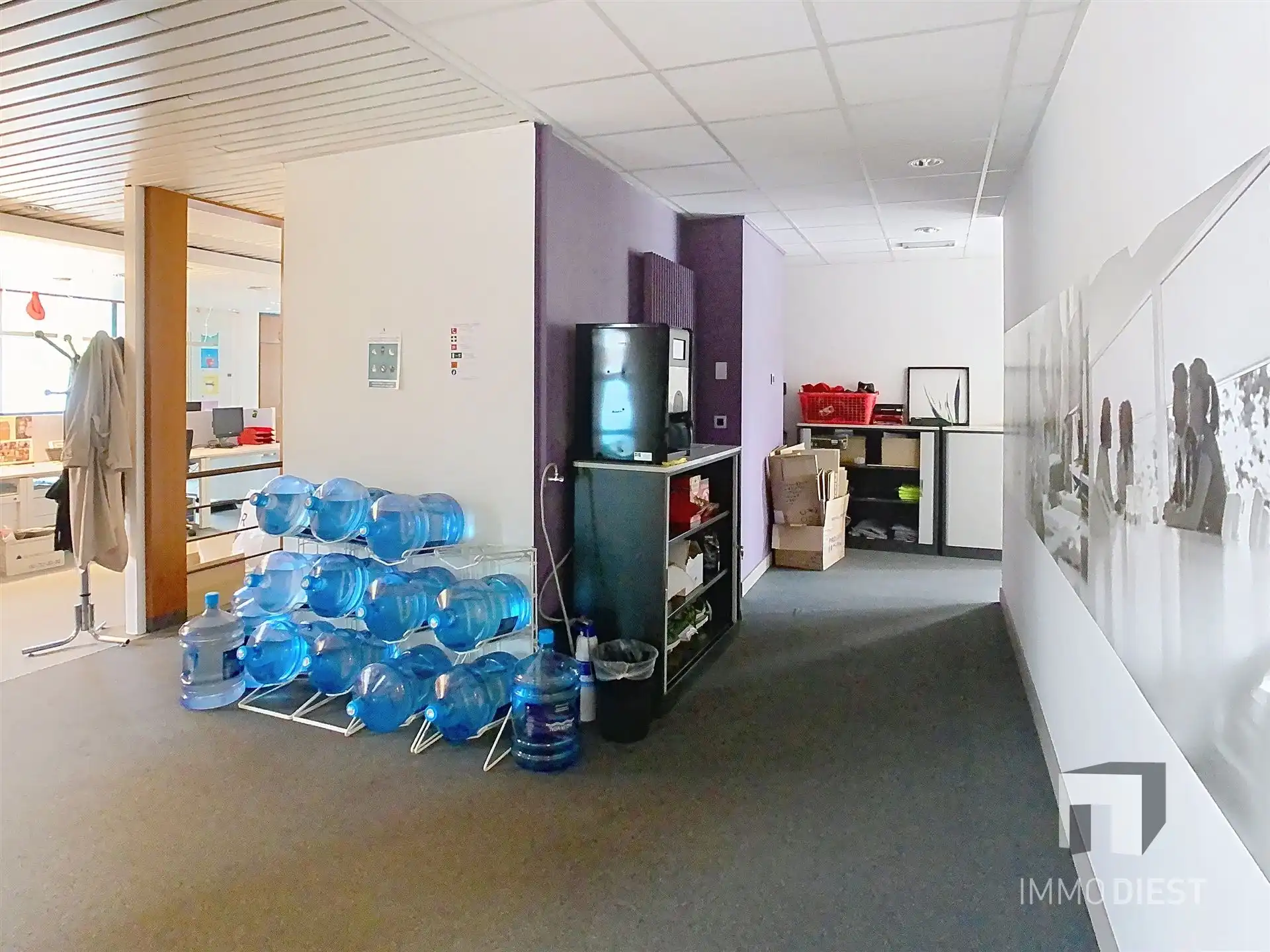 Luxueus ingerichte kantoorruimte foto 12