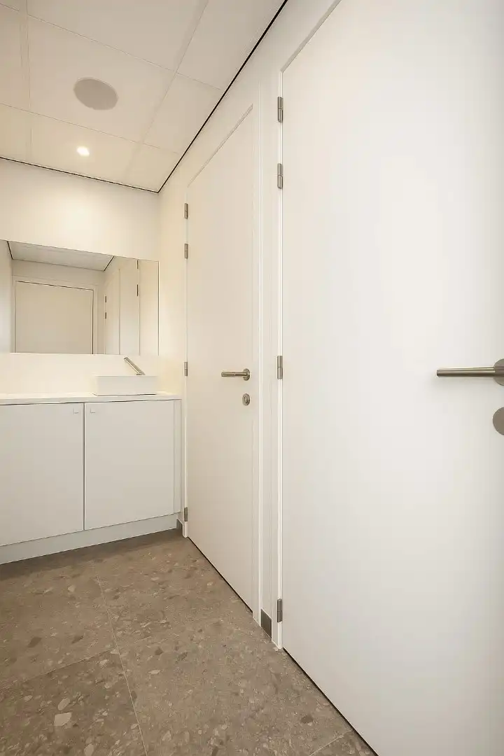 INSTAPKLAAR KANTOOR IN HARTJE TIELT foto 14