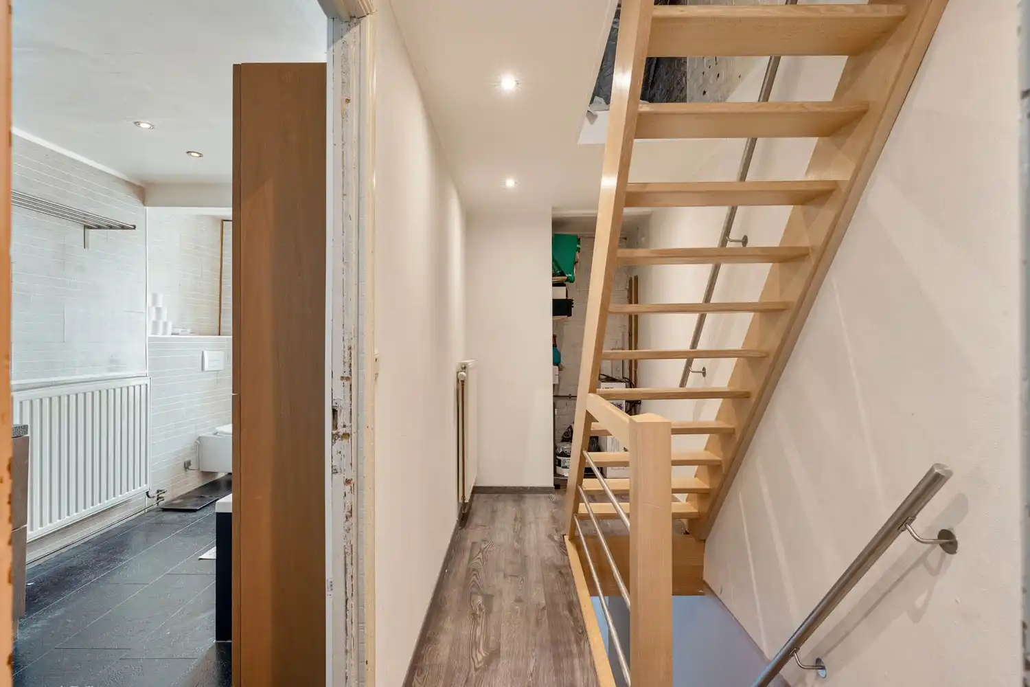 Goed gelegen halfopen bebouwing met 3 slaapkamers en een tuin met een poortje naar de straat te Wilsele! foto 17