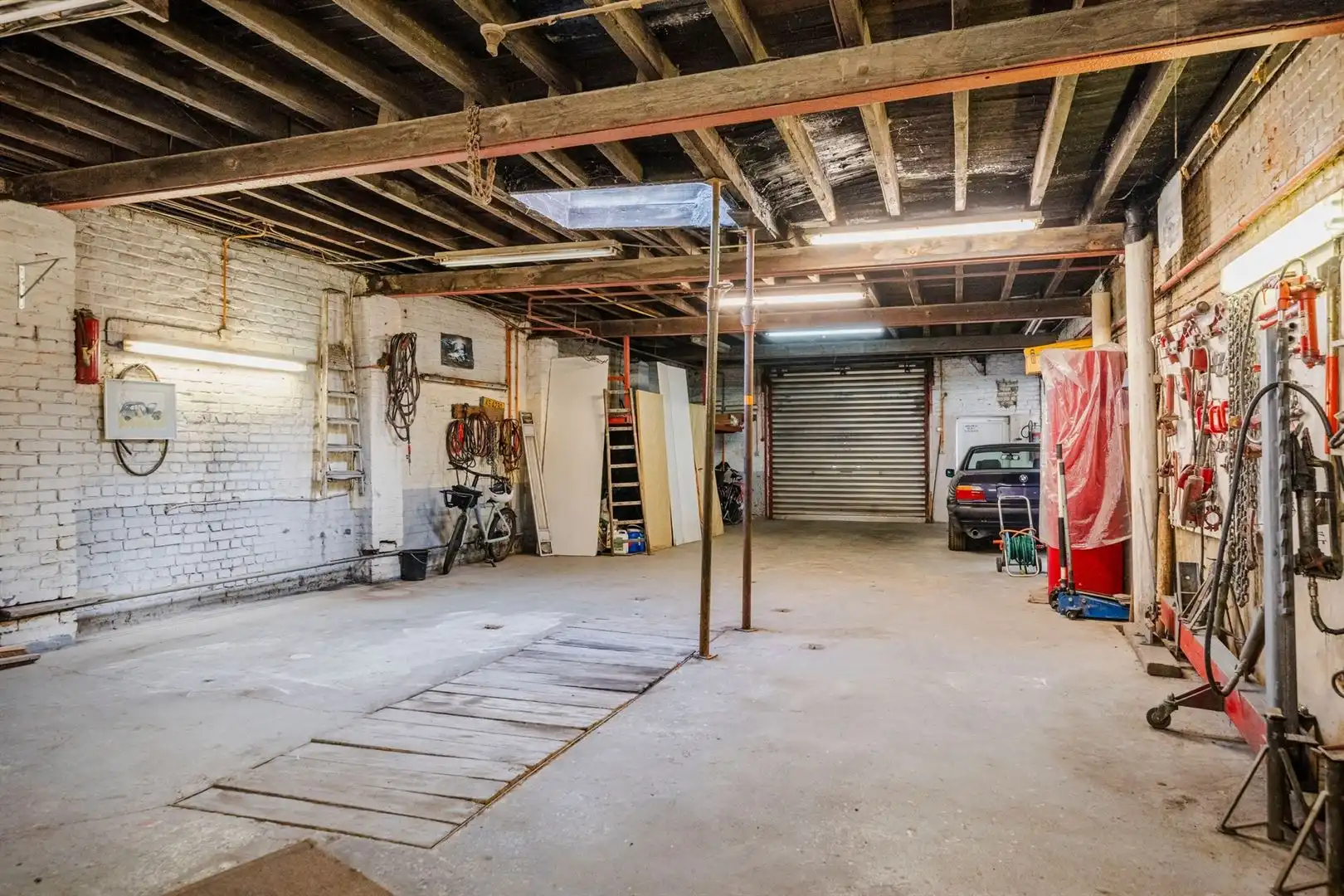 Functionele werkplaats/garage met uitstekende bereikbaarheid  foto 4