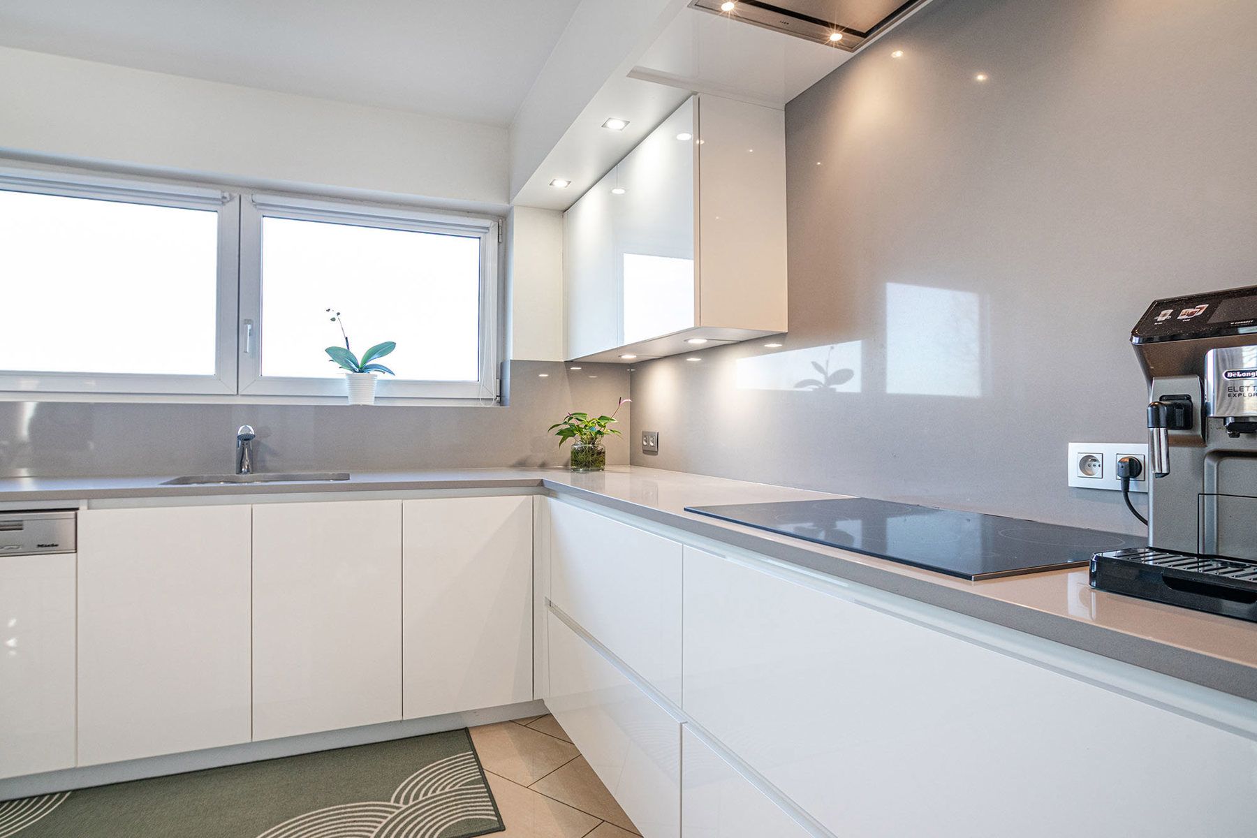 Lichtrijke penthouse met uitzonderlijk uitzicht en 2 garages foto 10