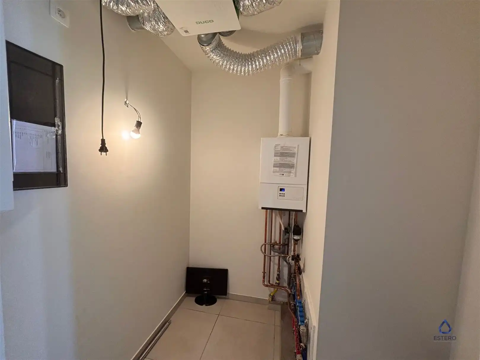 Modern 2-slaapkamerappartement met terras en zicht op groen foto 13