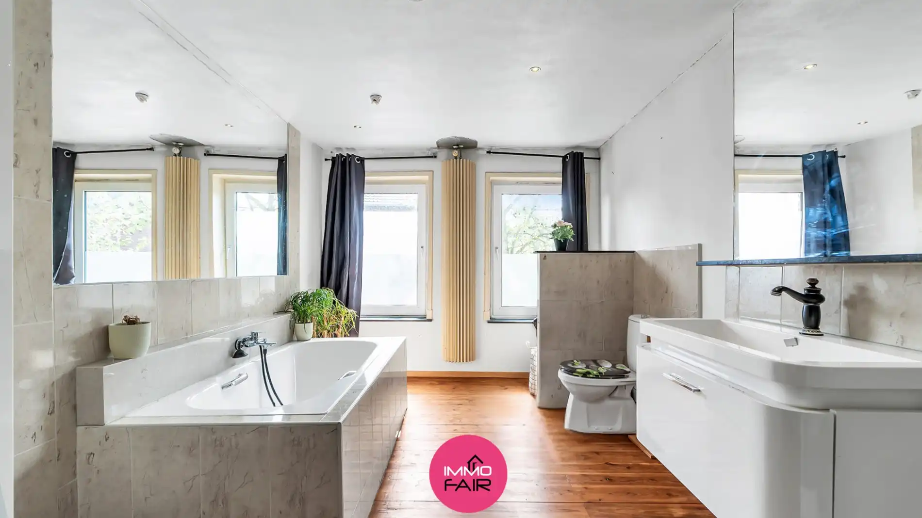 Karaktervolle, budgetvriendelijke gezinswoning in hartje Lanaken  foto 8