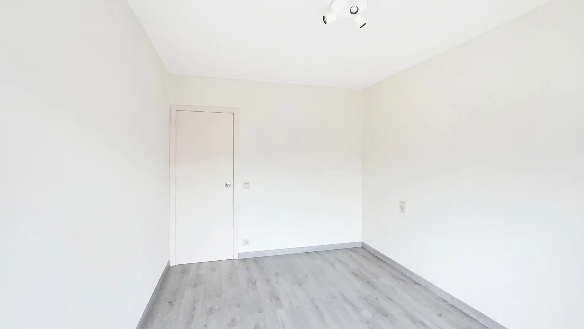 Appartement aan de zonnekant van de Lippenslaan foto 12