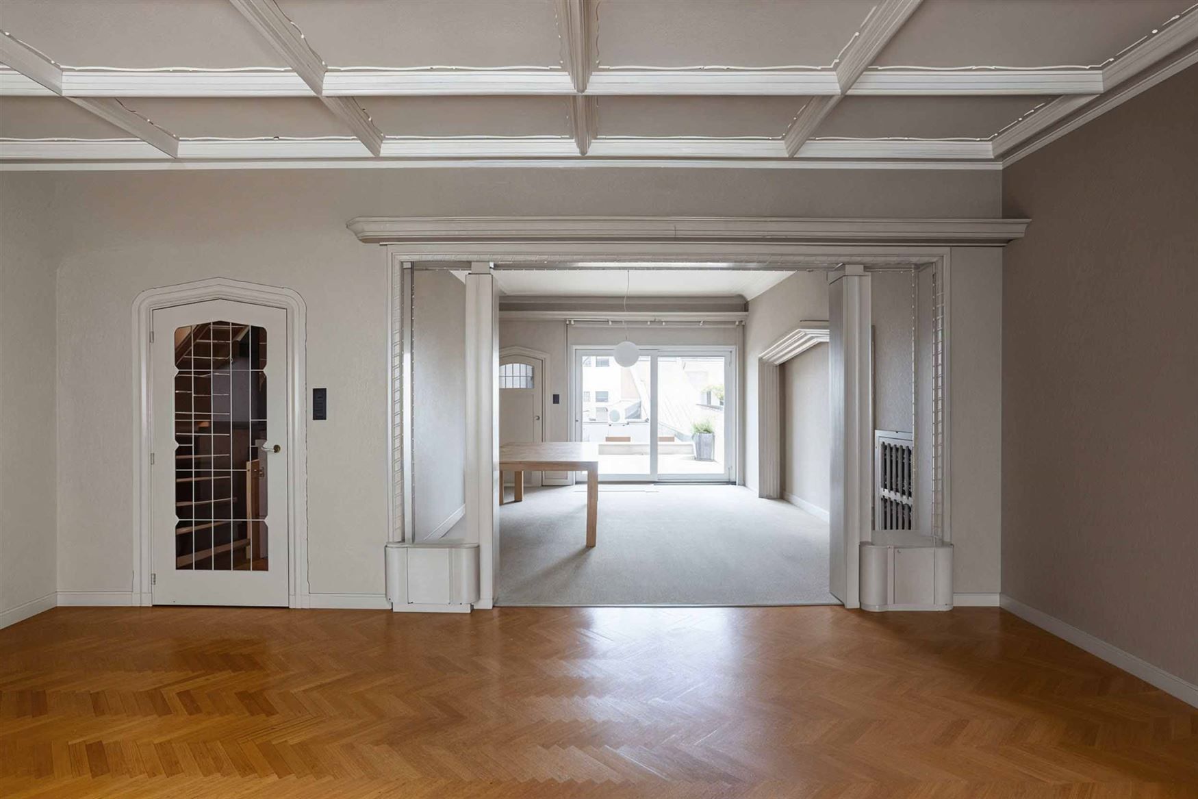 Unieke woning met terras en karaktervolle details. foto 12