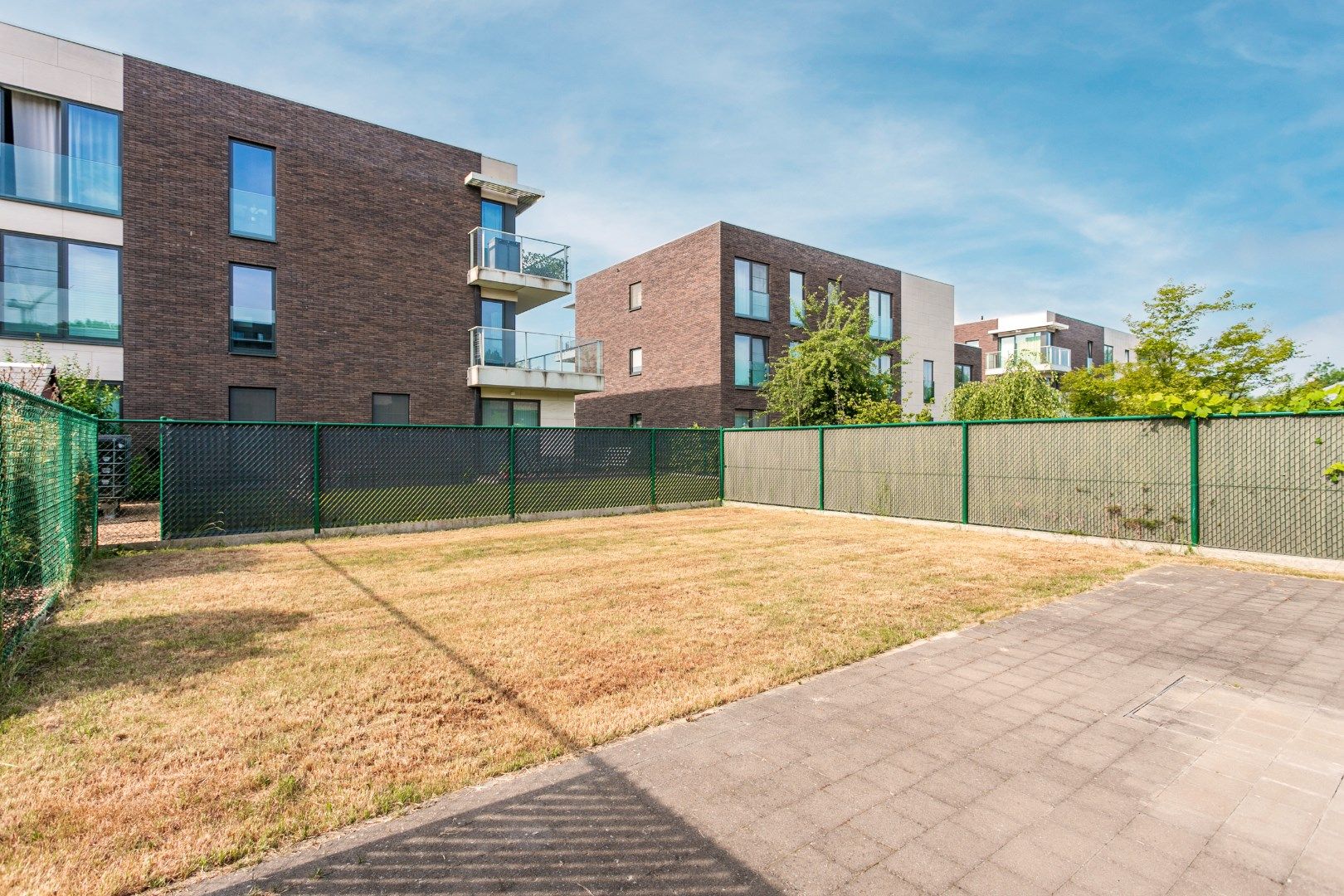 Instapklare, energiezuinige woning 3slpks, tuin en garage foto 18