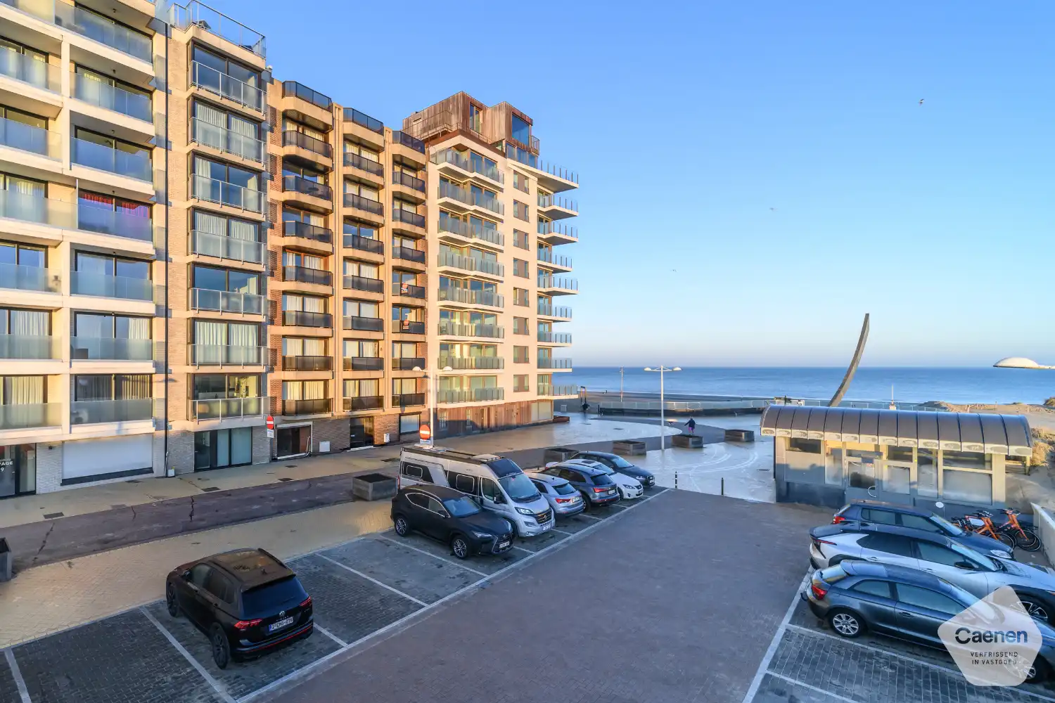 Instapklaar 2-slaapkamerappartement met adembenemend zee- en duinzicht foto 14