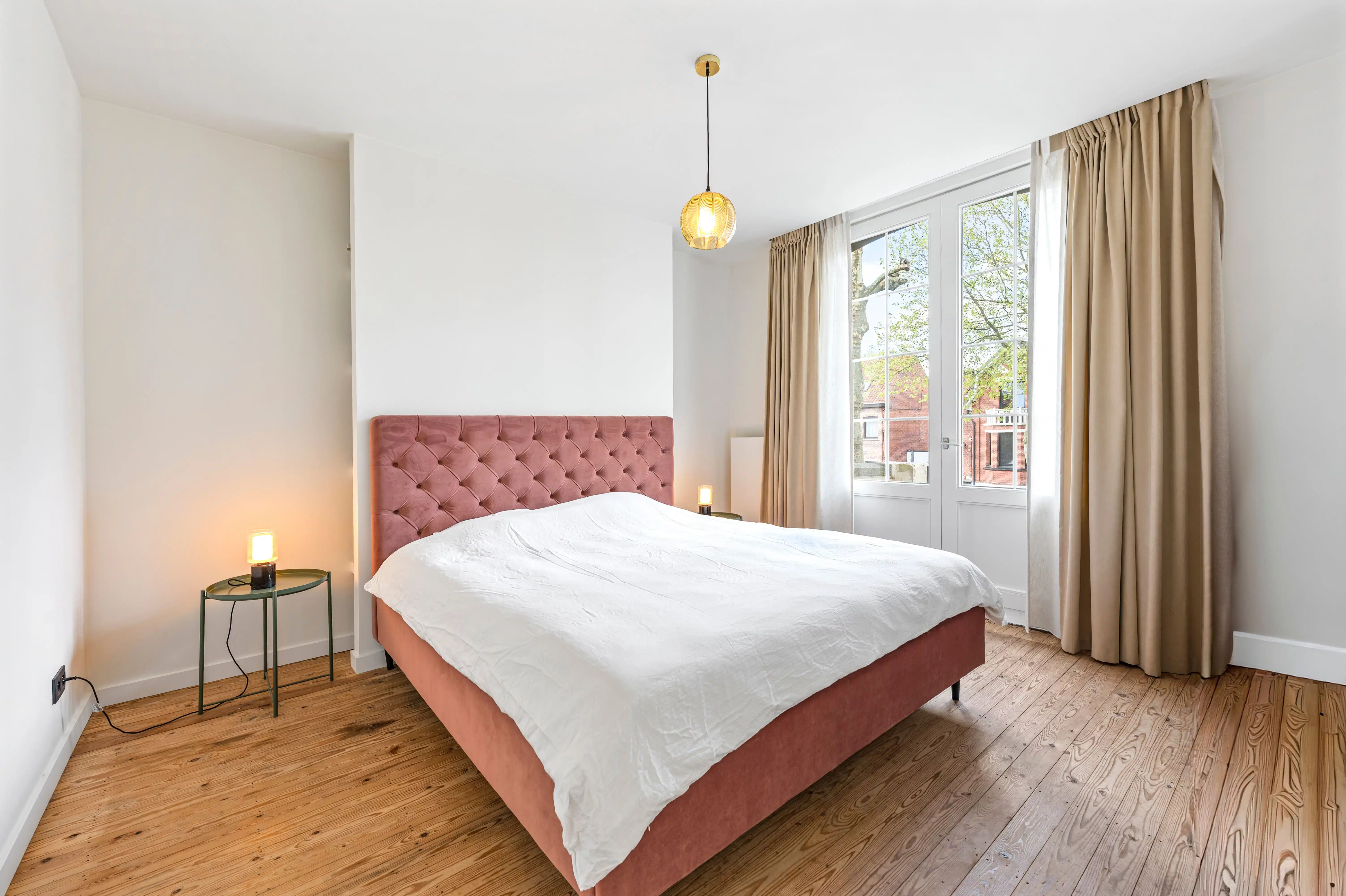 Charmante, instapklare woning met tuin en achteringang. foto 16