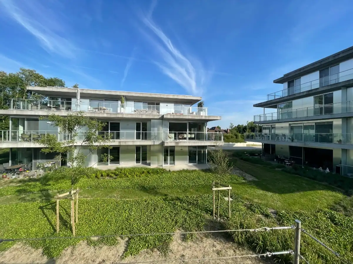 Twee-slaapkamer GELIJKVLOERS nieuwbouw hoekappartement + terras foto 22