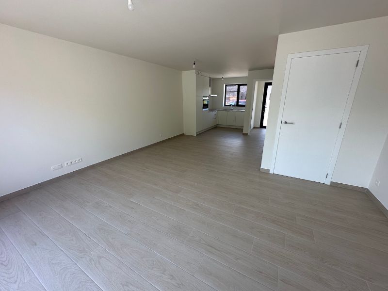 Stijlvolle nieuwbouwwoning in het centrum van Kaprijke foto 4