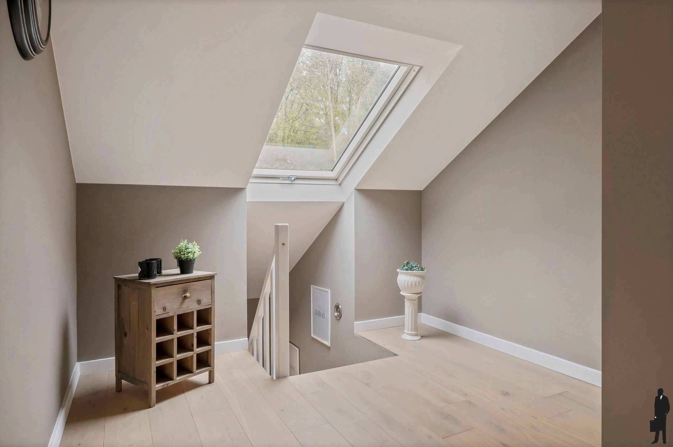 Volledige gerenoveerde villa te koop foto 55