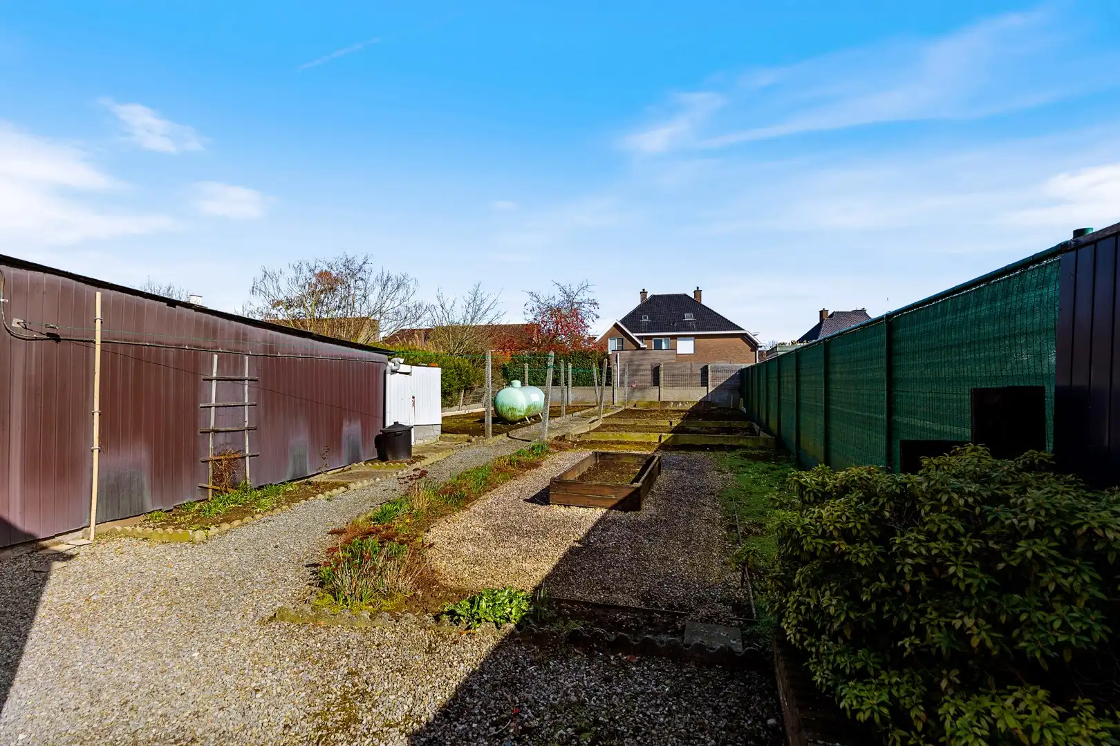 Halfopen bebouwing op een perceel van 430 m² in Koolskamp foto 15