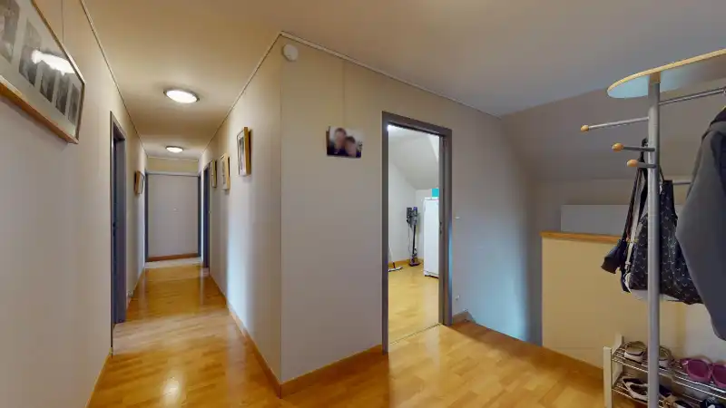 Ruime polyvalente woning van 335m² op 5a84ca foto 18