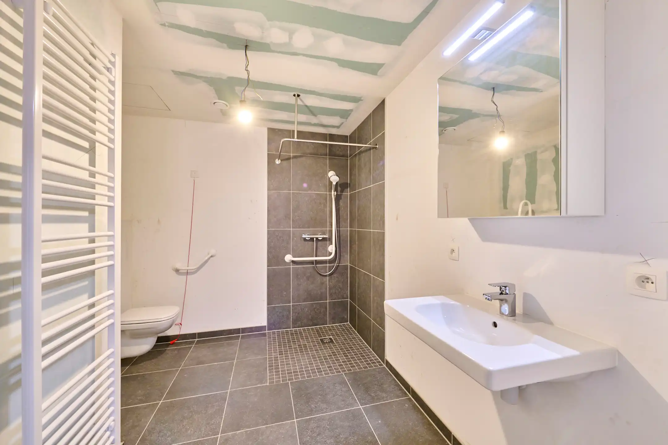 APPARTEMENT 1 SLAAPKAMER MET GROOT TERRAS foto 10