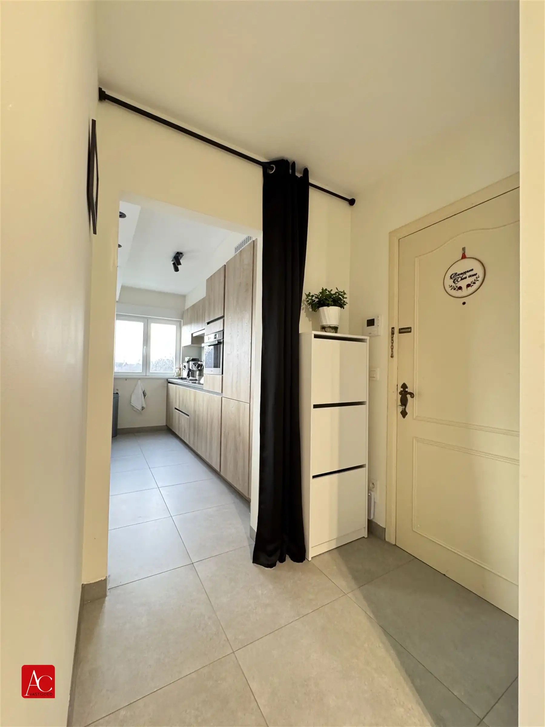 Appartement met 3 slaapkamers terras en garage foto 3