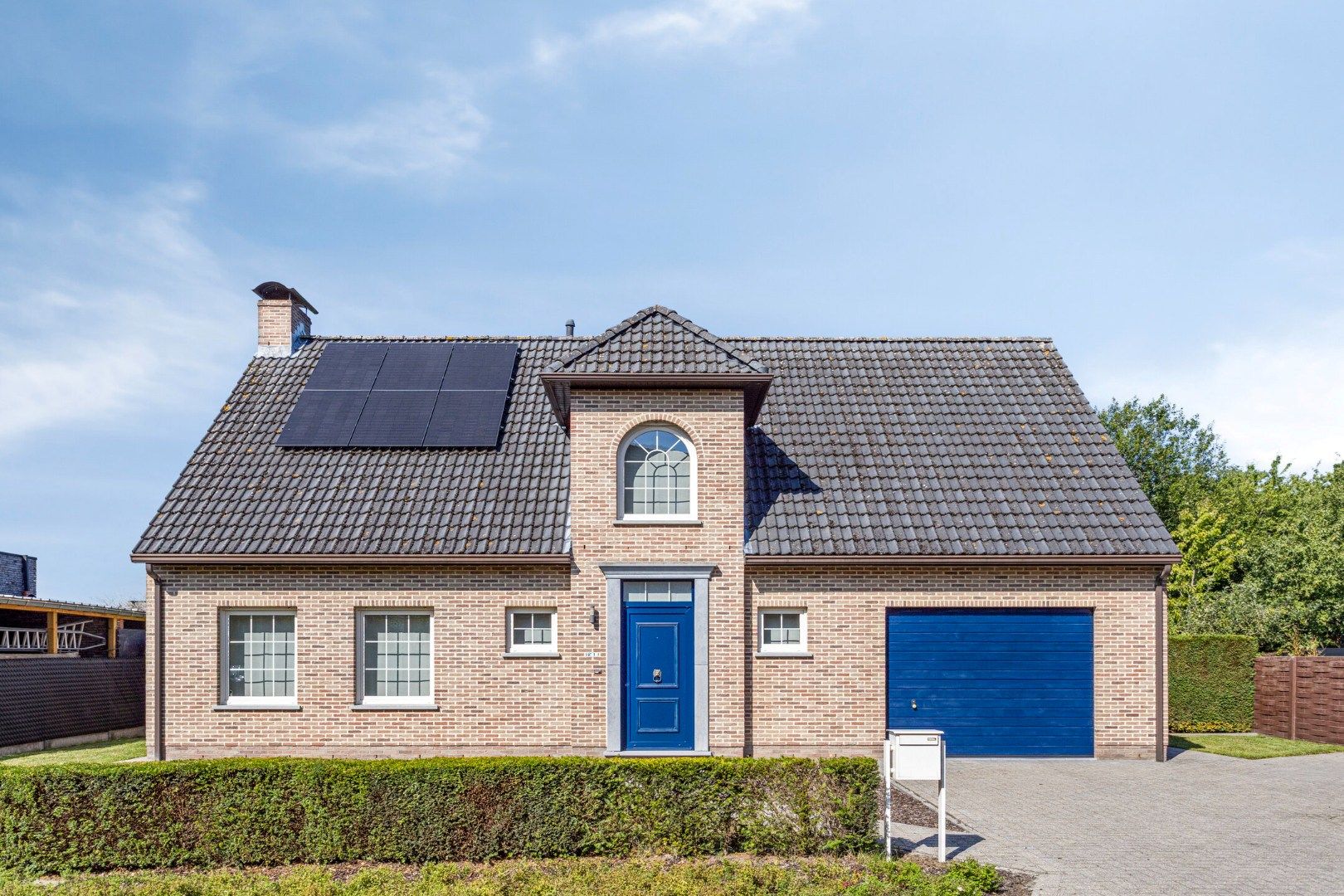 Instapklare woning met 3 ruime slaapkamers op 599 m² te OLV Olen ! foto 34