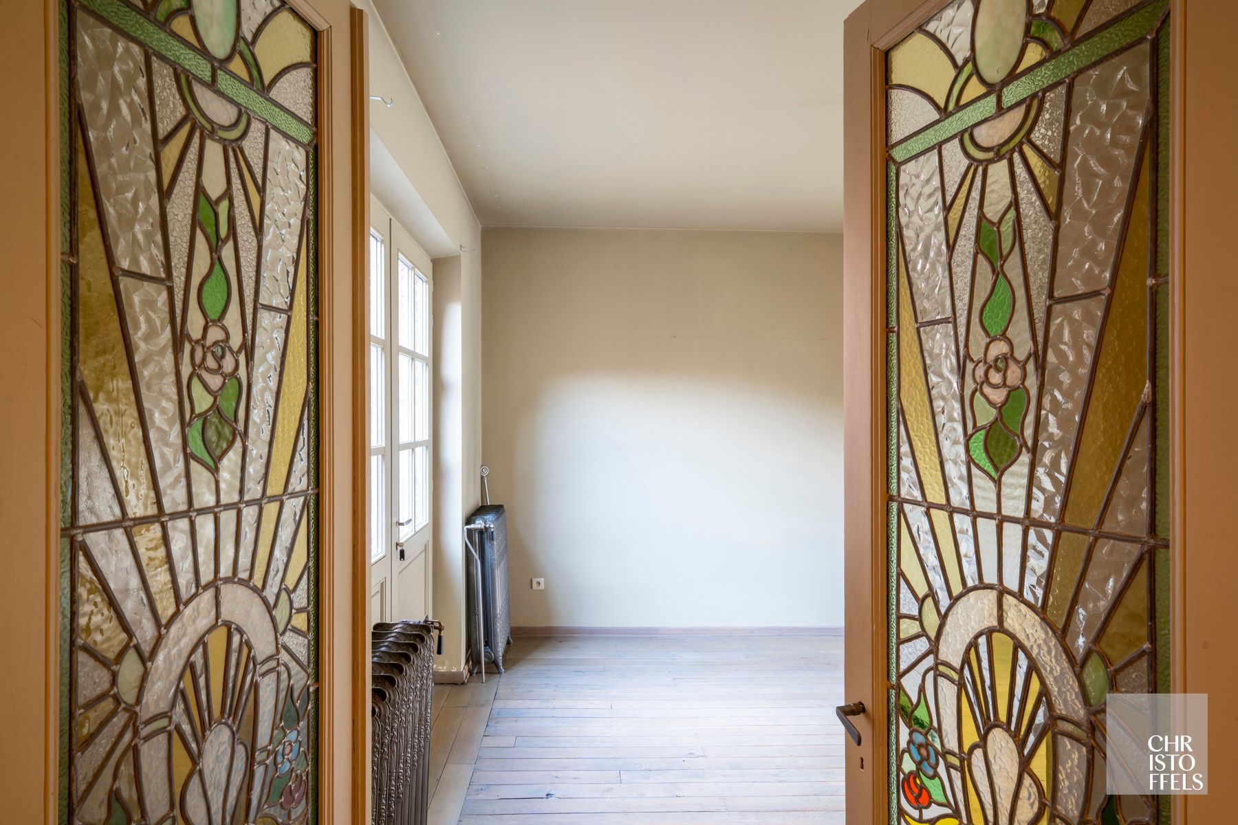 Karaktervol herenhuis (230m²) met stadstuin en garage! foto 3