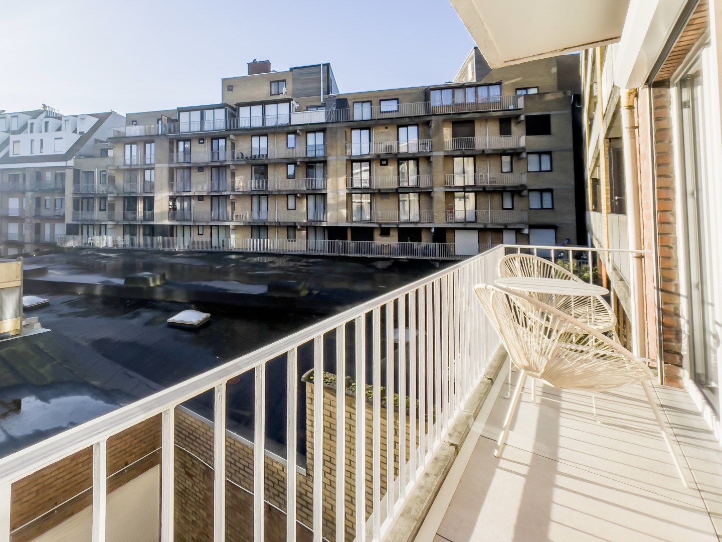  Prachtig, luxueus gerenoveerd appartement vlakbij strand en het Lichttorenplein.  foto 13