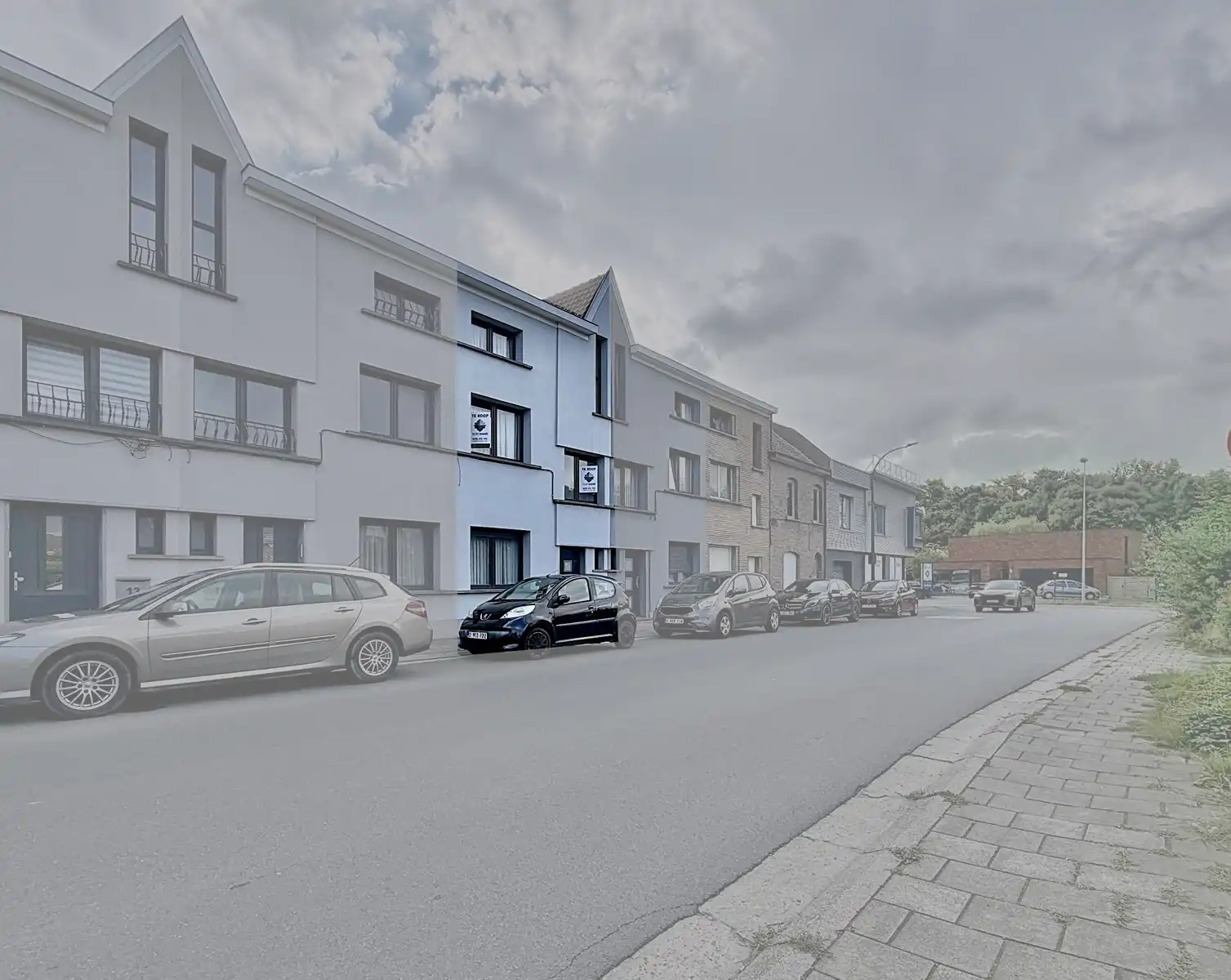 Instapklare gezinswoning met 4 SLPK, 3 Badkamers én Tuin! foto 27