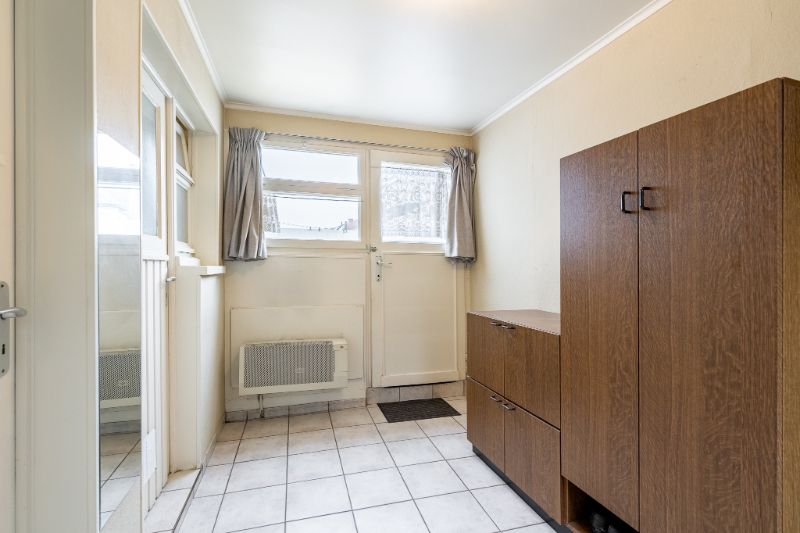 Centraal gelegen woning met 3 slaapkamers foto 6