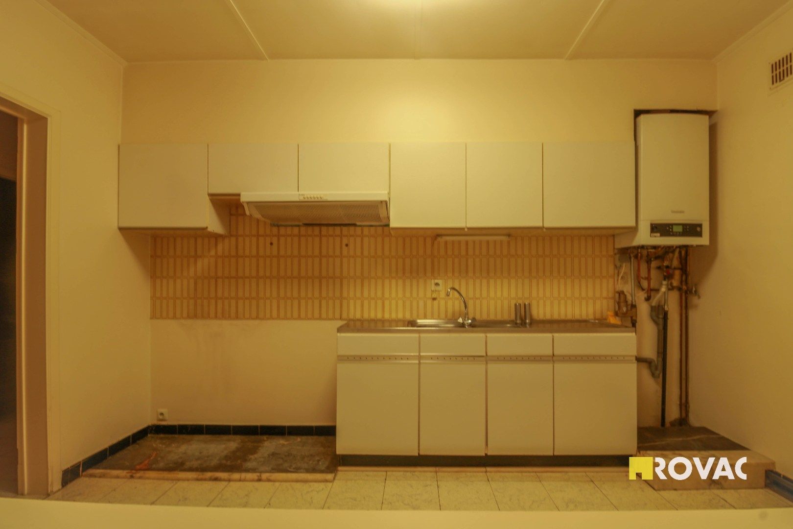 Op te frissen appartement met garage! foto 7