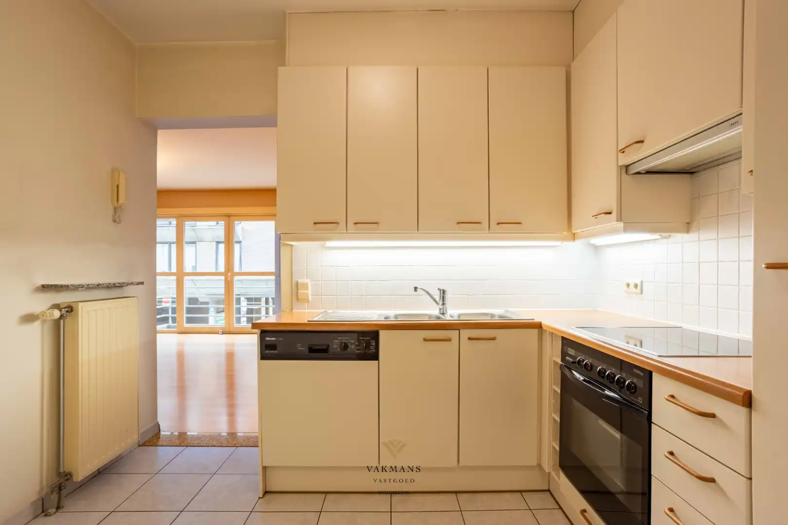 Pal in het centrum met 2 slaapkamers foto 13