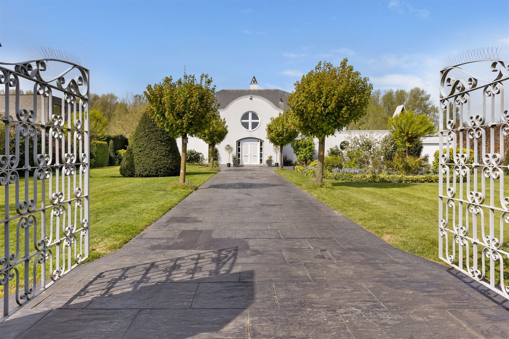 Villa gelegen aan de oevers van de Leie te Astene foto 4