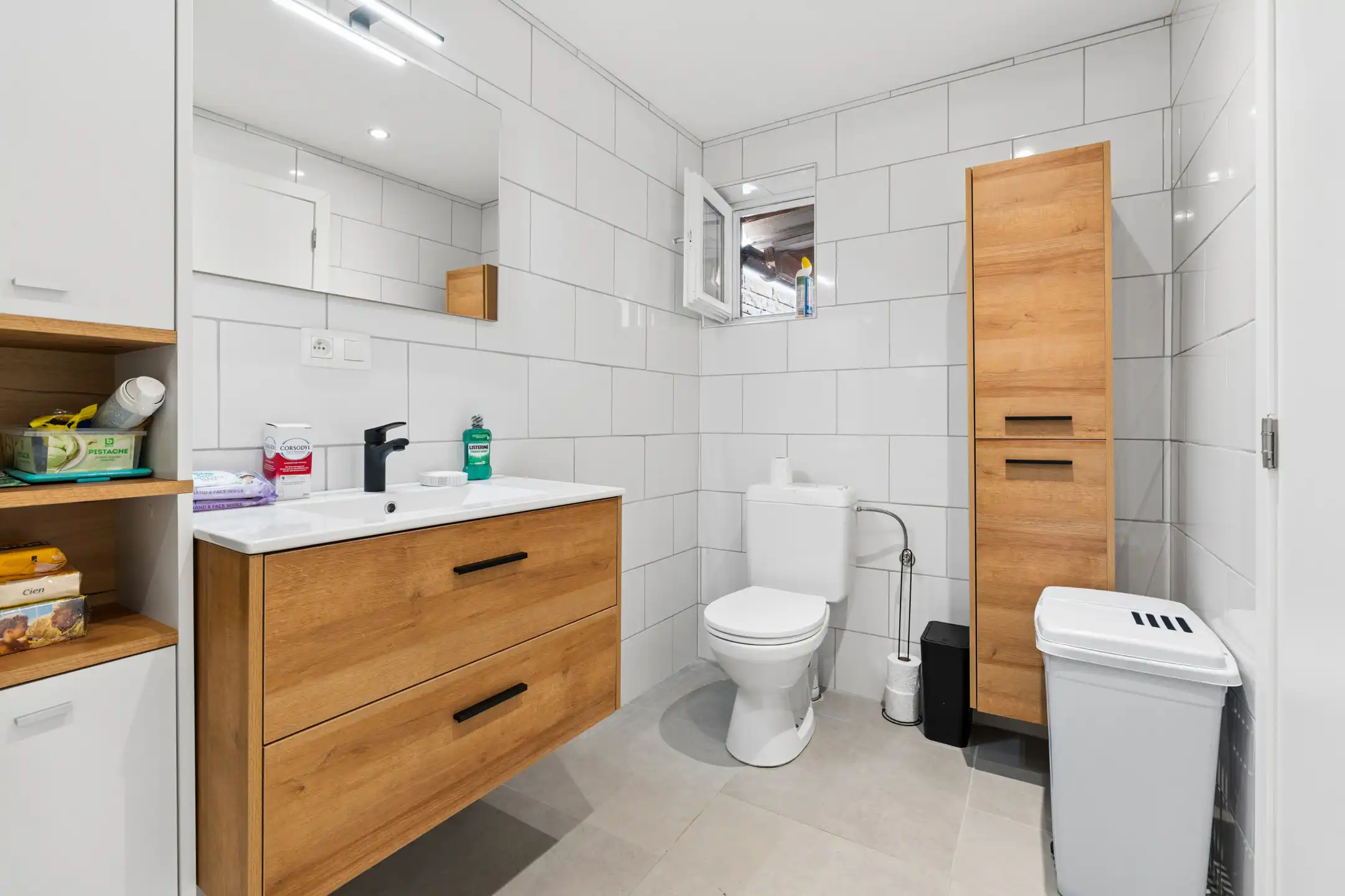 Instapklare gezinswoning met aparte woonruimte/zorgwoning foto 14