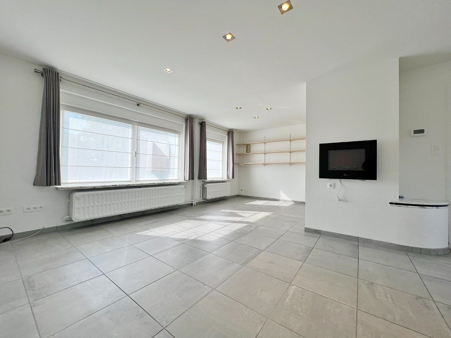 Instapklare bel-etage met garage, tuin en 3 slaapkamers.  foto 3