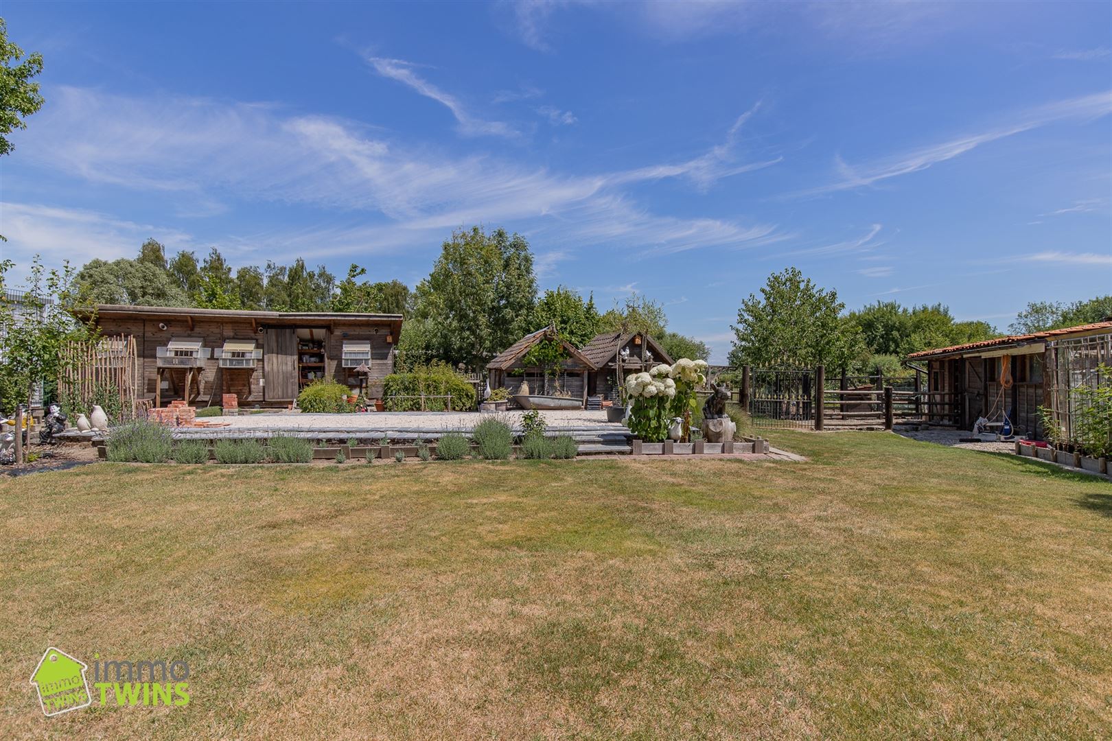 Charmante hoeve op toplocatie in Mespelare – 3177 m² perceel foto 9