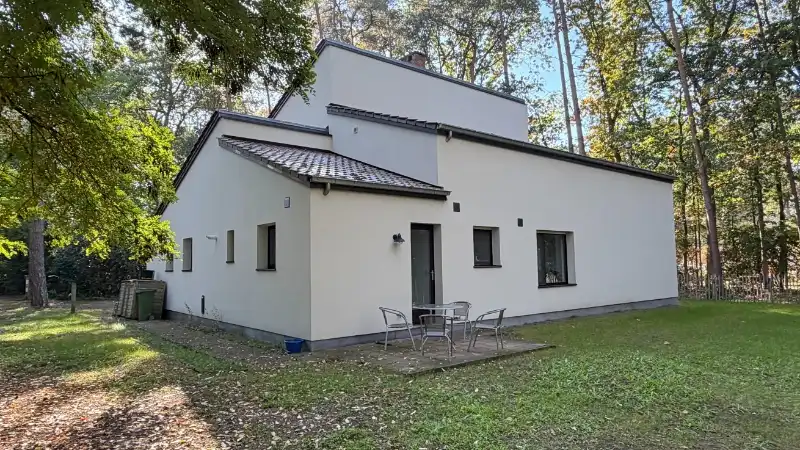 Charmante vernieuwde villa van 231m² op 20 are foto 5