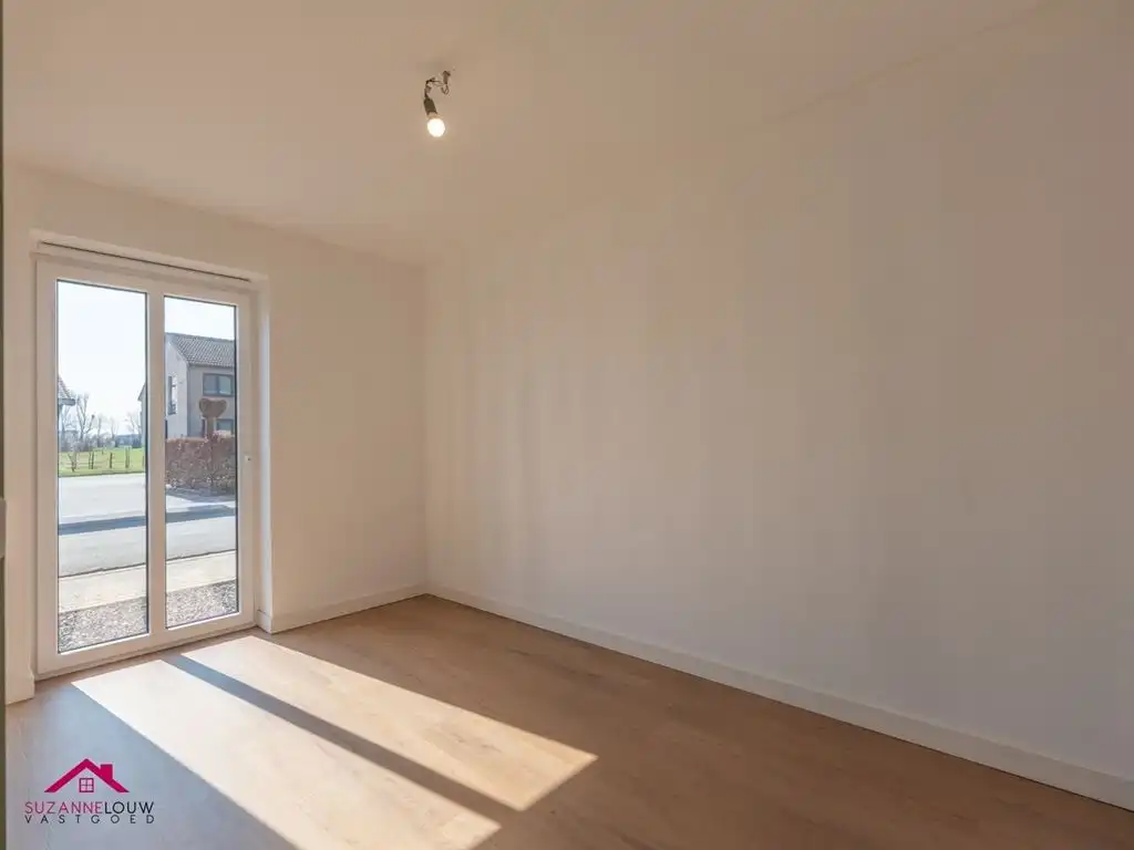 Gelijkvloers appartement met ruim terras foto 11