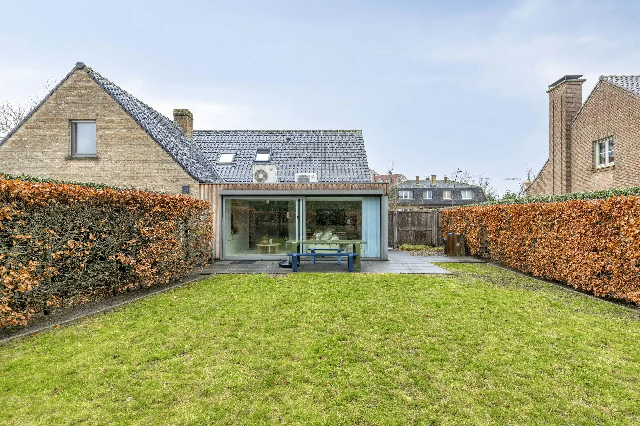 Villa met twee vergunde vakantiewoningen te Sint-Idesbald foto 13