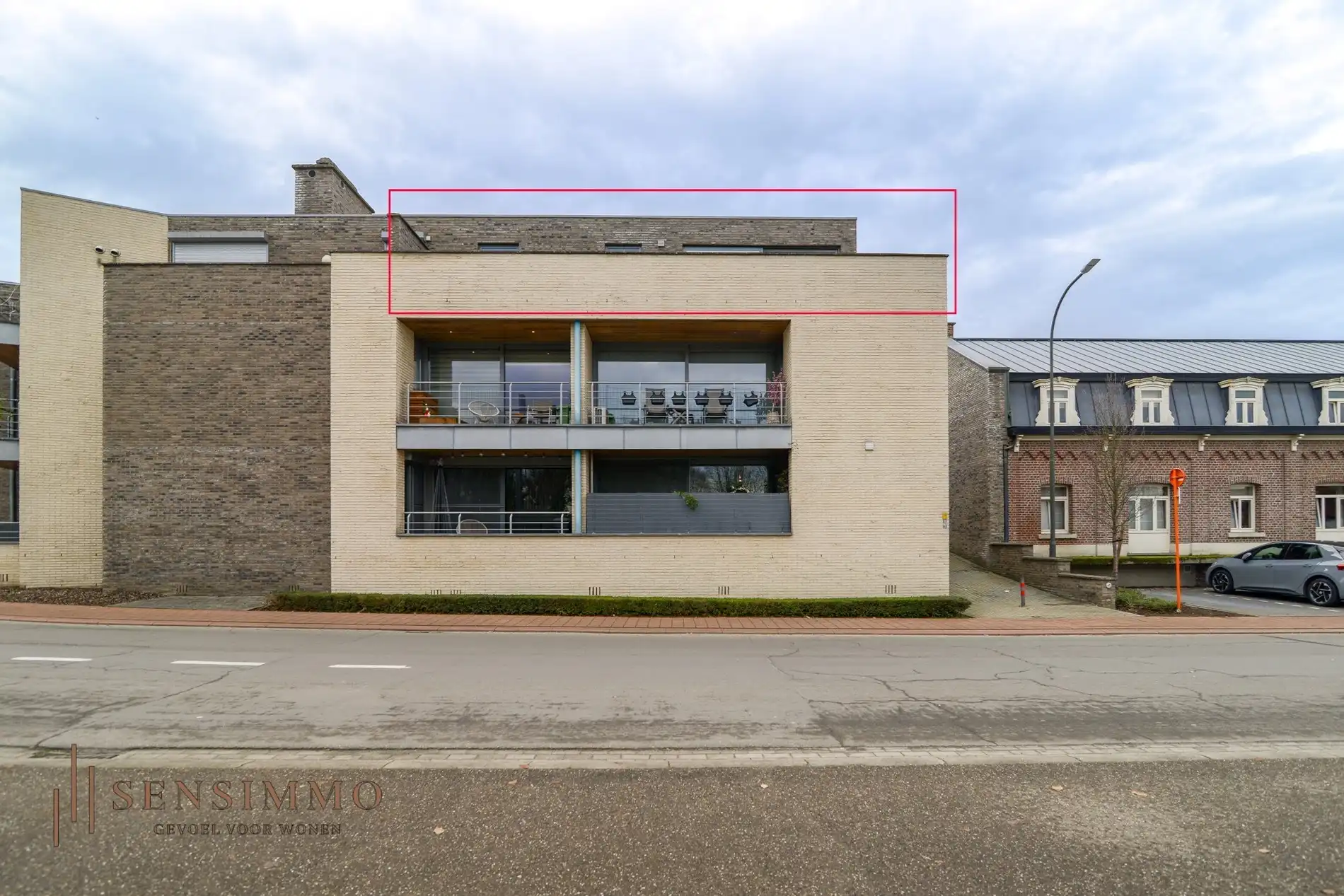 Modern tweeslaapkamers appartement met terras in Bilzen-Hoeselt  foto 2