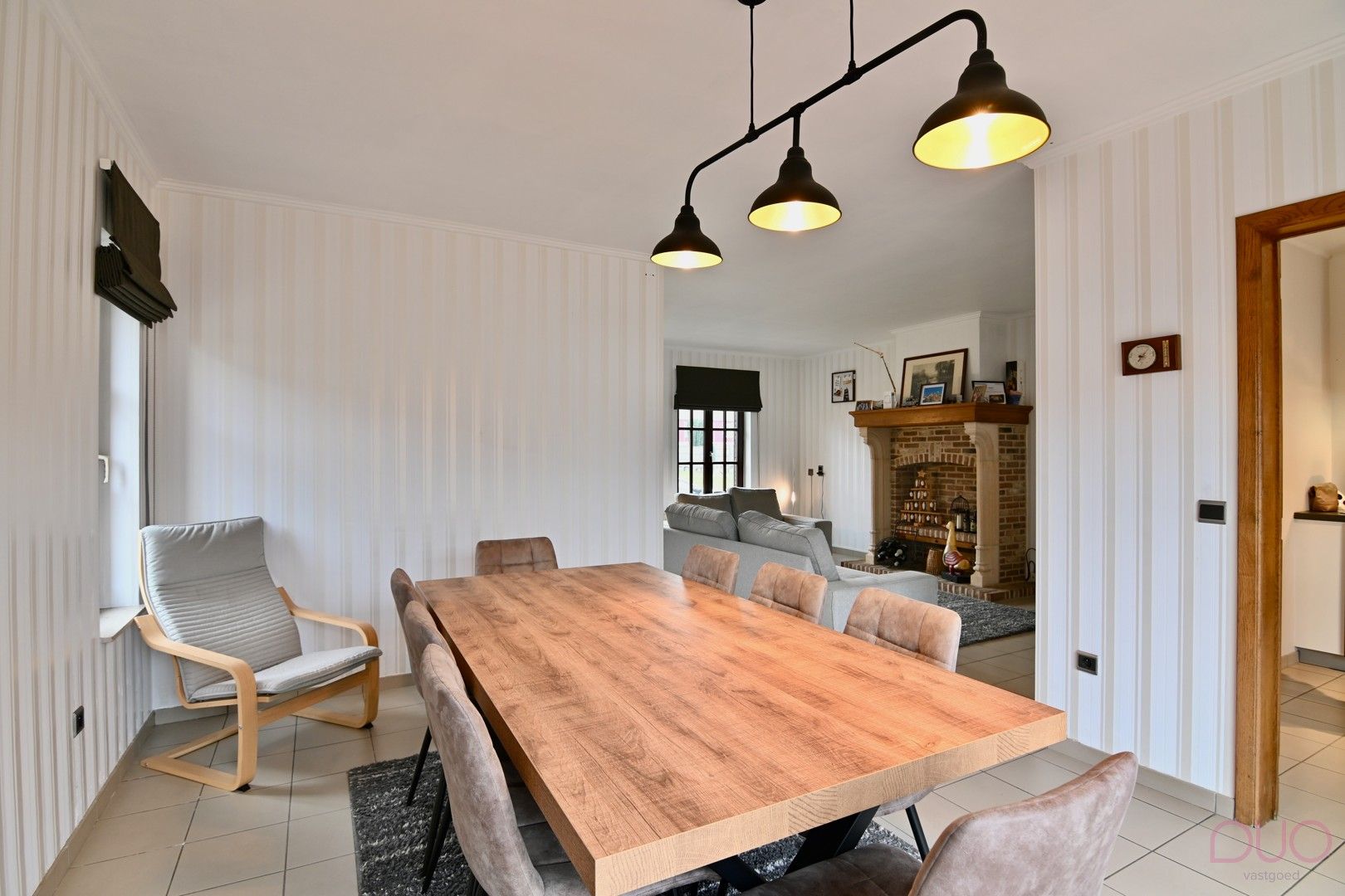 Te huur: mooie halfopen bebouwing in het centrum van Velm. foto 4