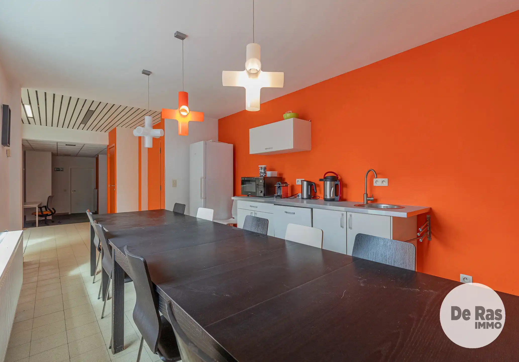 MOORSEL– Multifunctioneel handelspand van +/- 300 m² en tuin foto 10