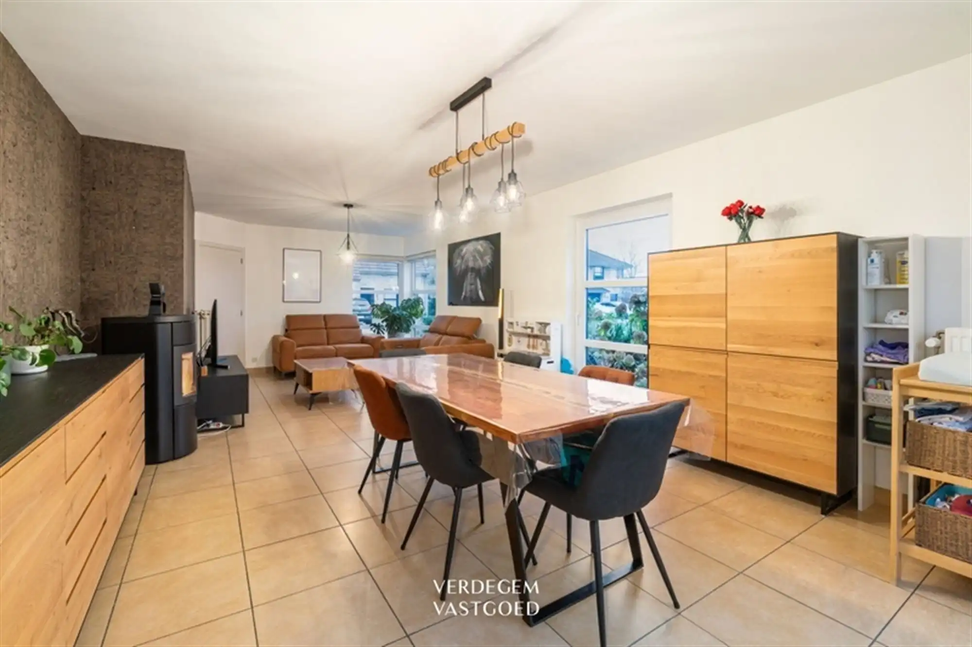 Fijne woning met 3 slaapkamers en mooie tuin in rustige woonbuurt foto 5